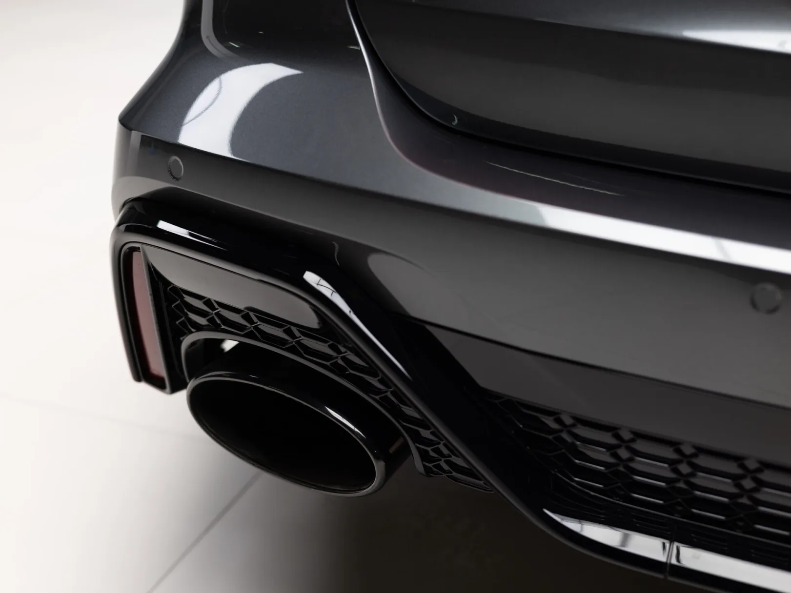 Audi RS 6 RS6 Avant performance IV (C8), 2025 — экстерьер, фото 35