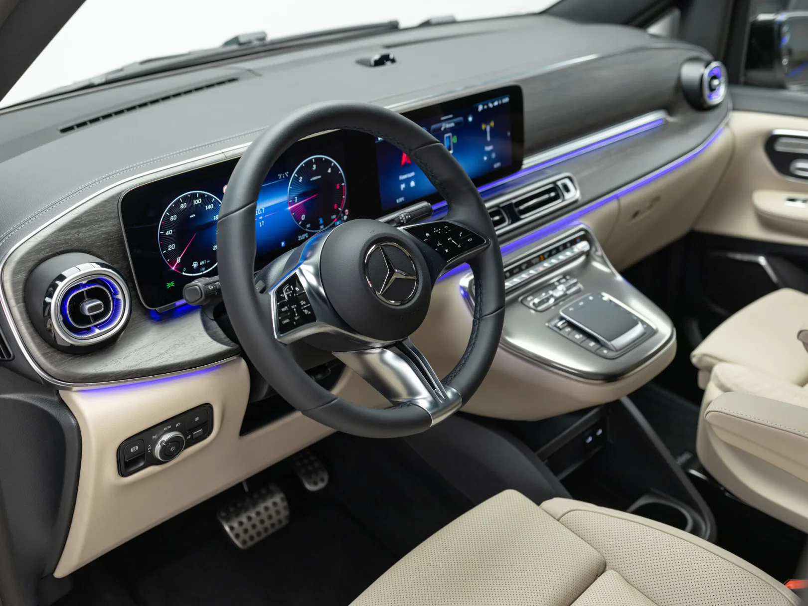 Mercedes-Benz V-Класс Exclusive III (W447) Рестайлинг 2, 2026 — экстерьер, фото 12