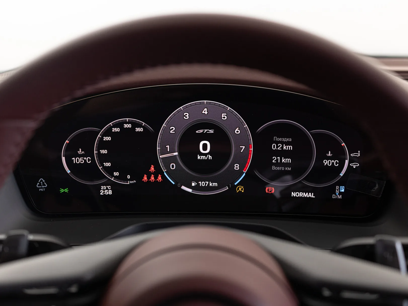 Porsche Panamera GTS III, 2025 — экстерьер, фото 17