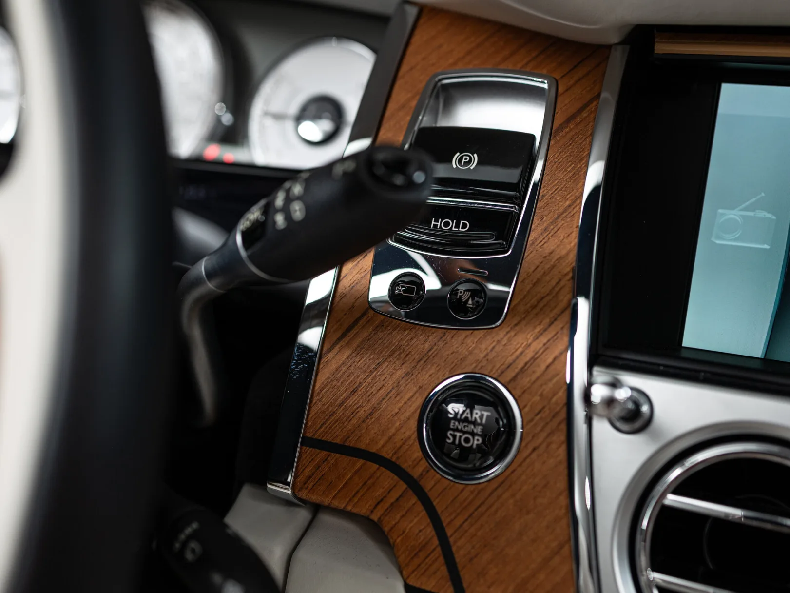 Rolls-Royce Dawn Individual I, 2016 — экстерьер, фото 24