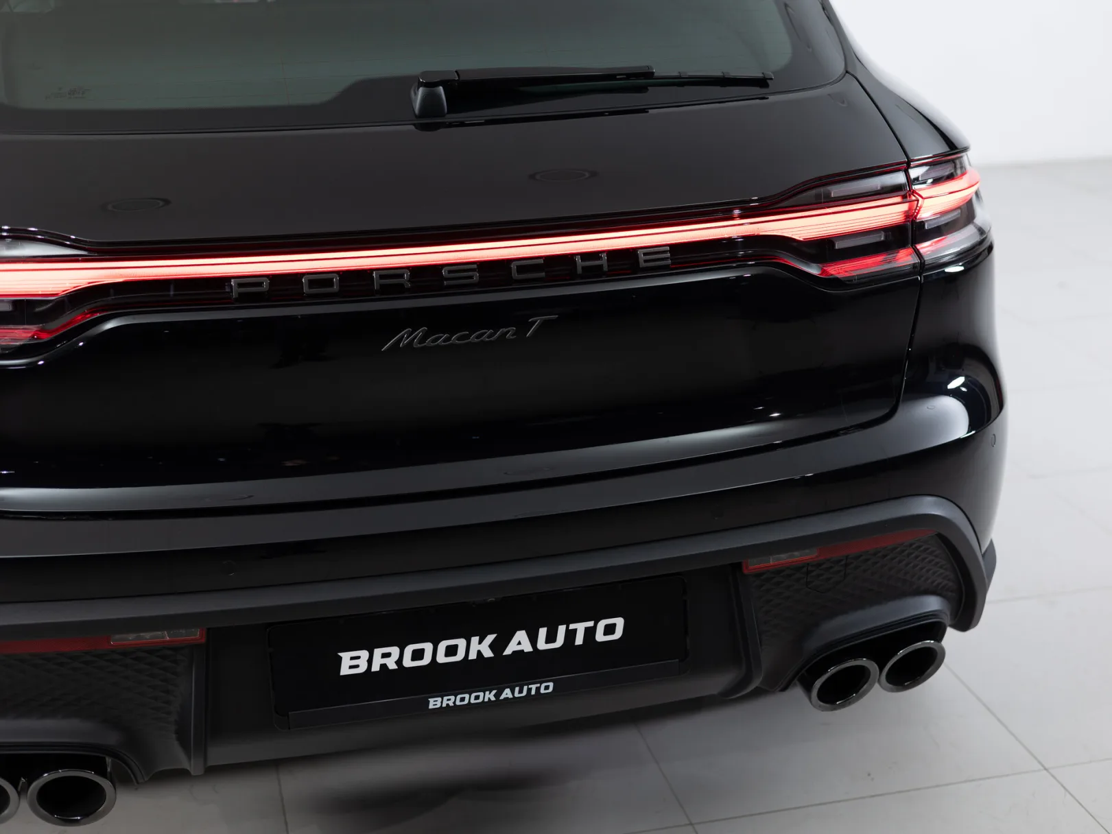 Porsche Macan T I Рестайлинг 2, 2026 — экстерьер, фото 28