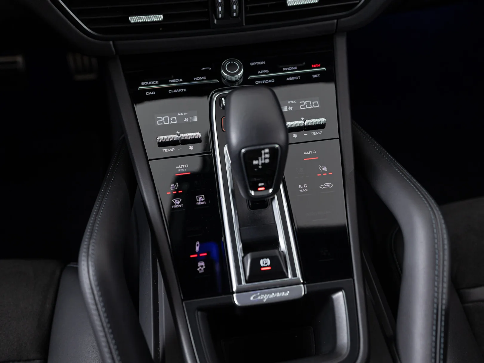 Porsche Cayenne GTS Coupé III, 2021 — экстерьер, фото 27