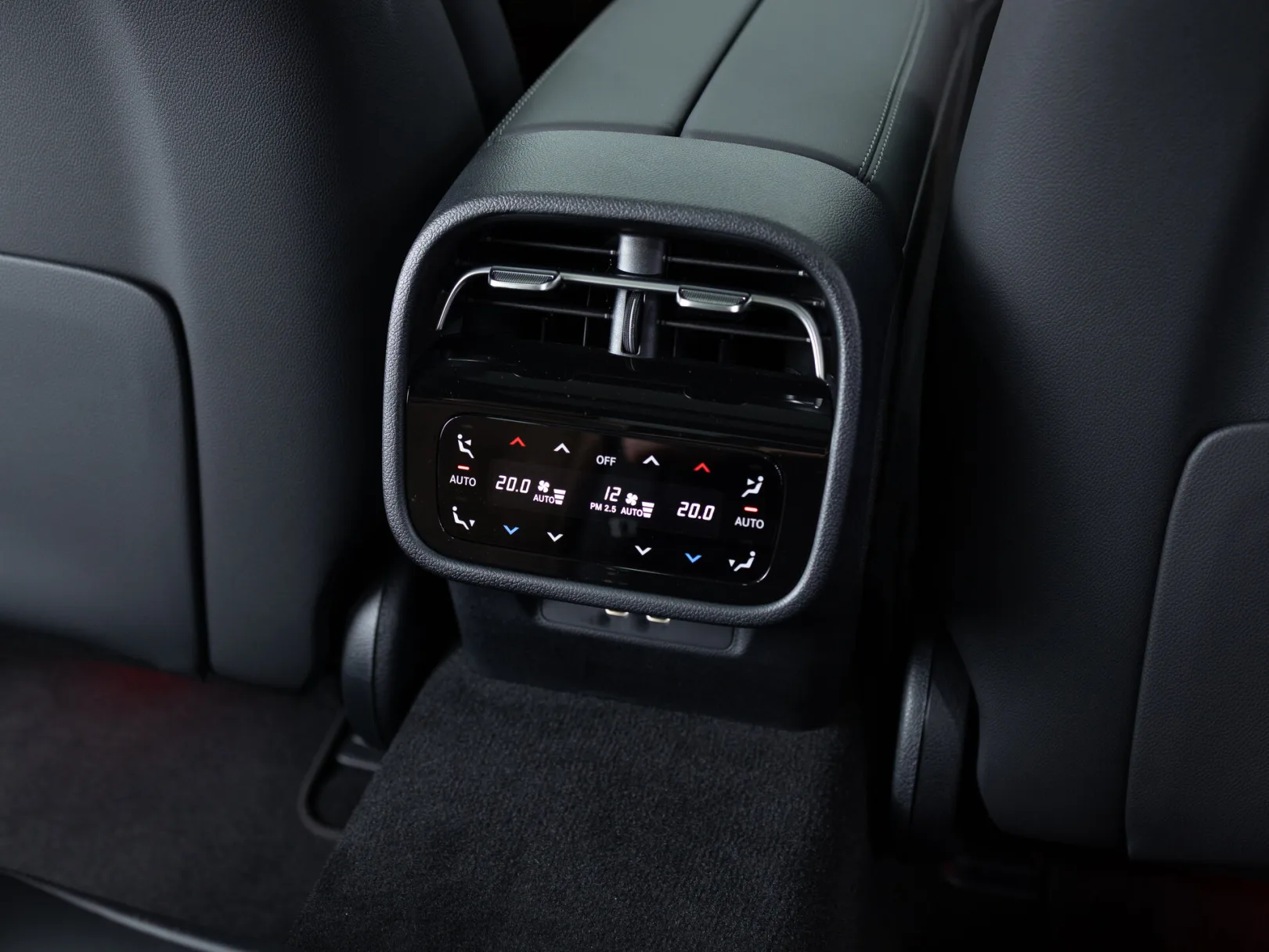 Mercedes-Benz E-Класс AMG E 53 4MATIC+ VI (W214), 2024 — экстерьер, фото 32