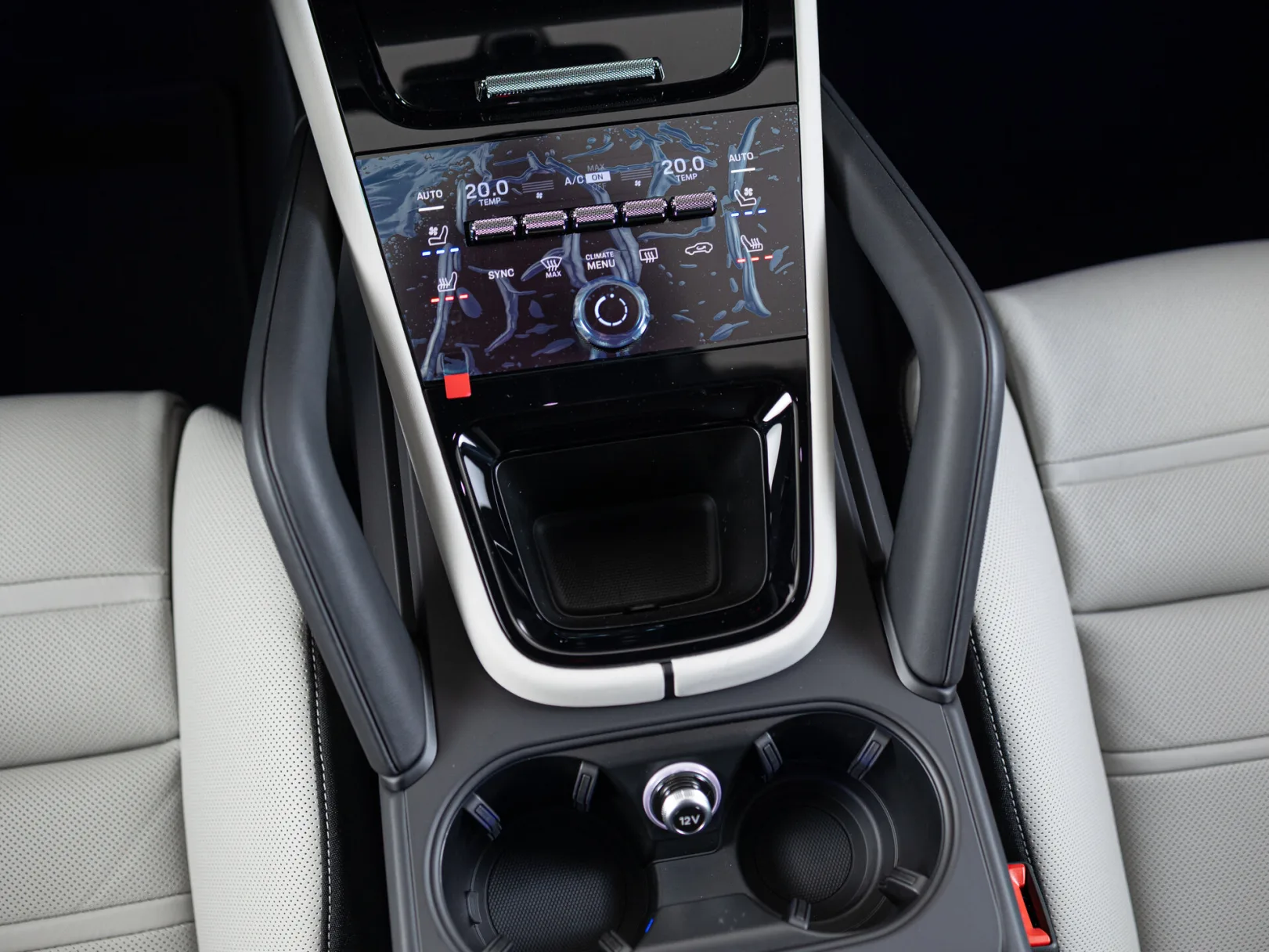 Porsche Cayenne Coupé III Рестайлинг, 2026 — экстерьер, фото 18
