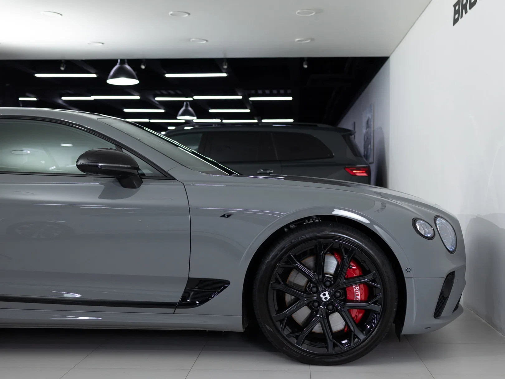 Bentley Continental GT Mulliner III, 2023 — экстерьер, фото 35