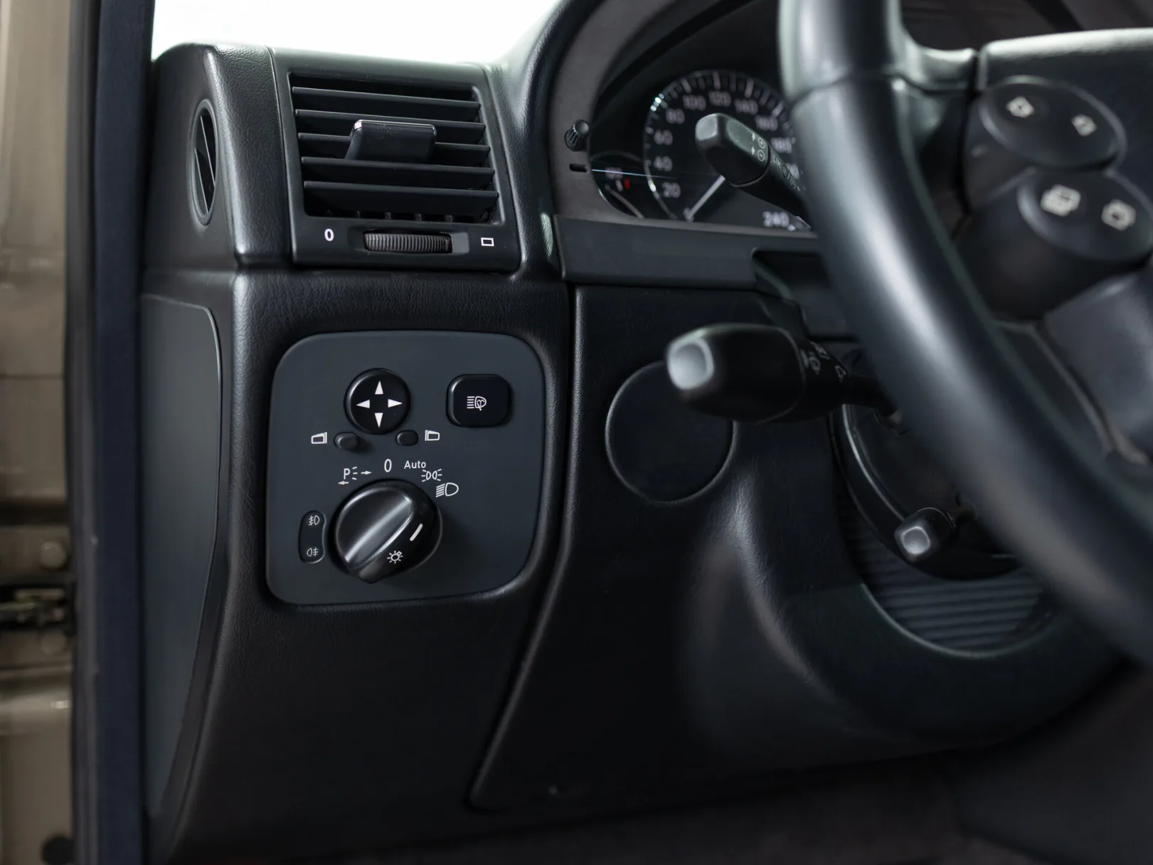 Mercedes-Benz G-Класс G 500 II (W463) Рестайлинг 2, 2011 — экстерьер, фото 13