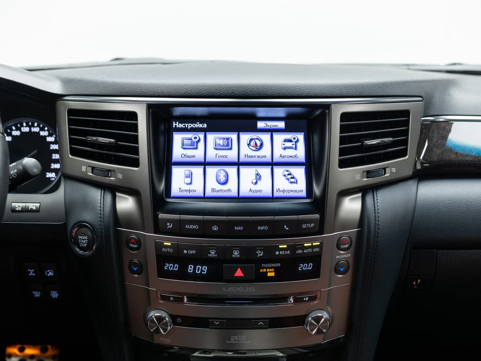 Lexus LX 25th Anniversary Edition 2 III Рестайлинг, 2015 — экстерьер, фото 21