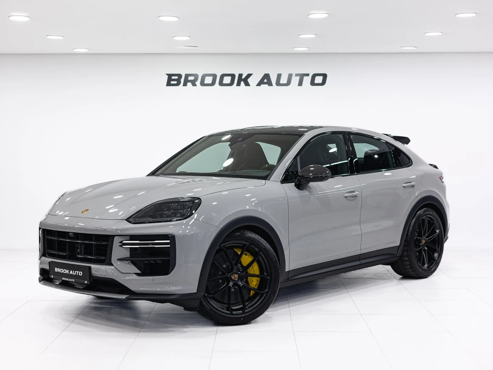 Porsche Cayenne Turbo GT III Рестайлинг, 2025 — экстерьер, фото 1