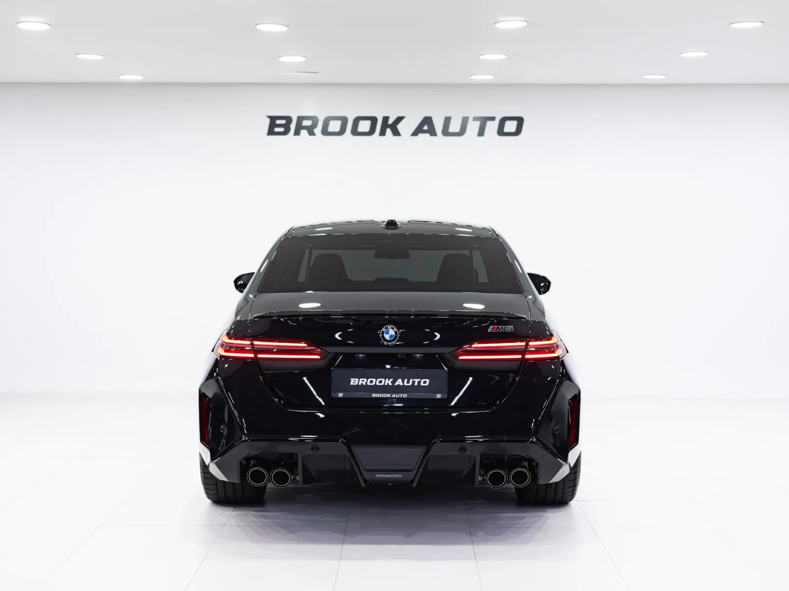 BMW M5 VII (G90), 2025 — экстерьер, фото 5