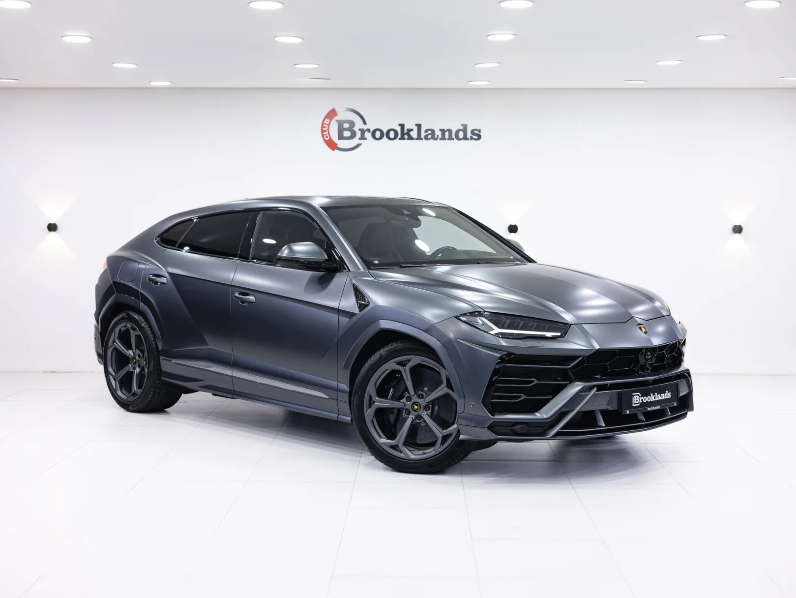 Lamborghini Urus Individual I, 2019 — экстерьер, фото 3