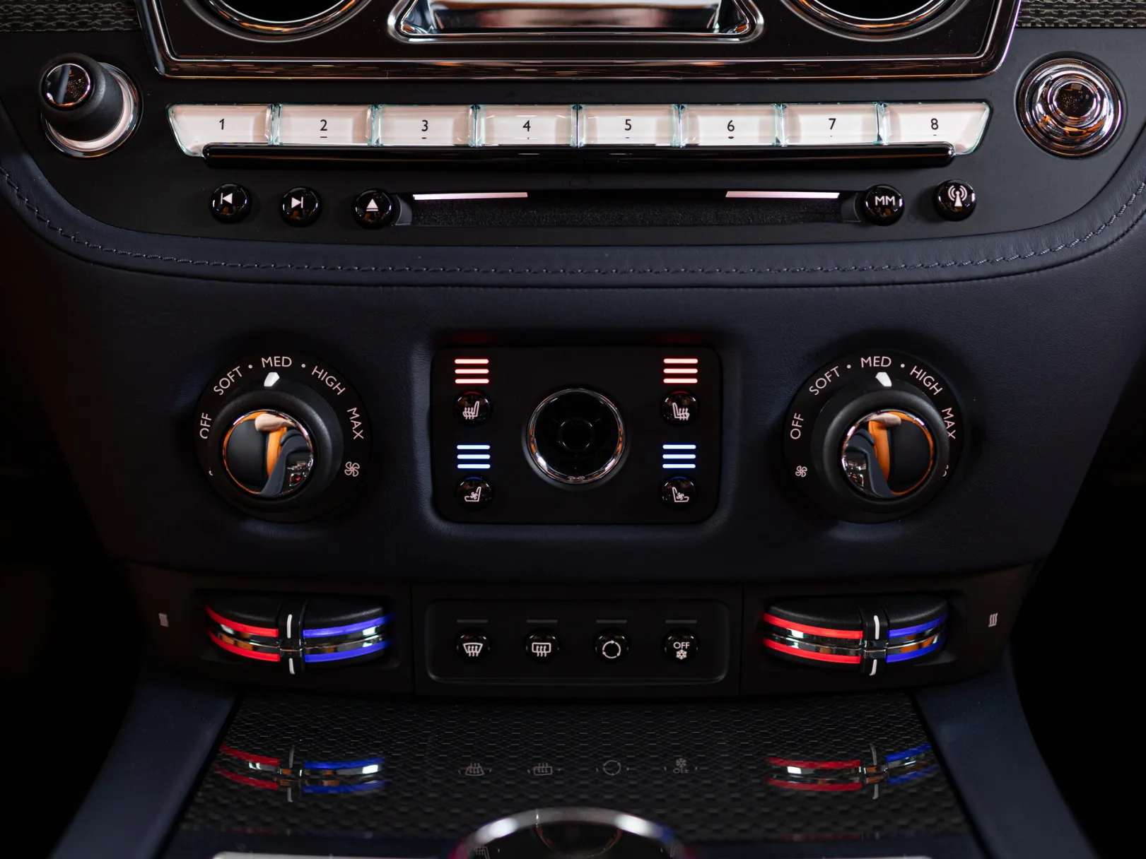Rolls-Royce Wraith Black Badge I, 2020 — экстерьер, фото 20