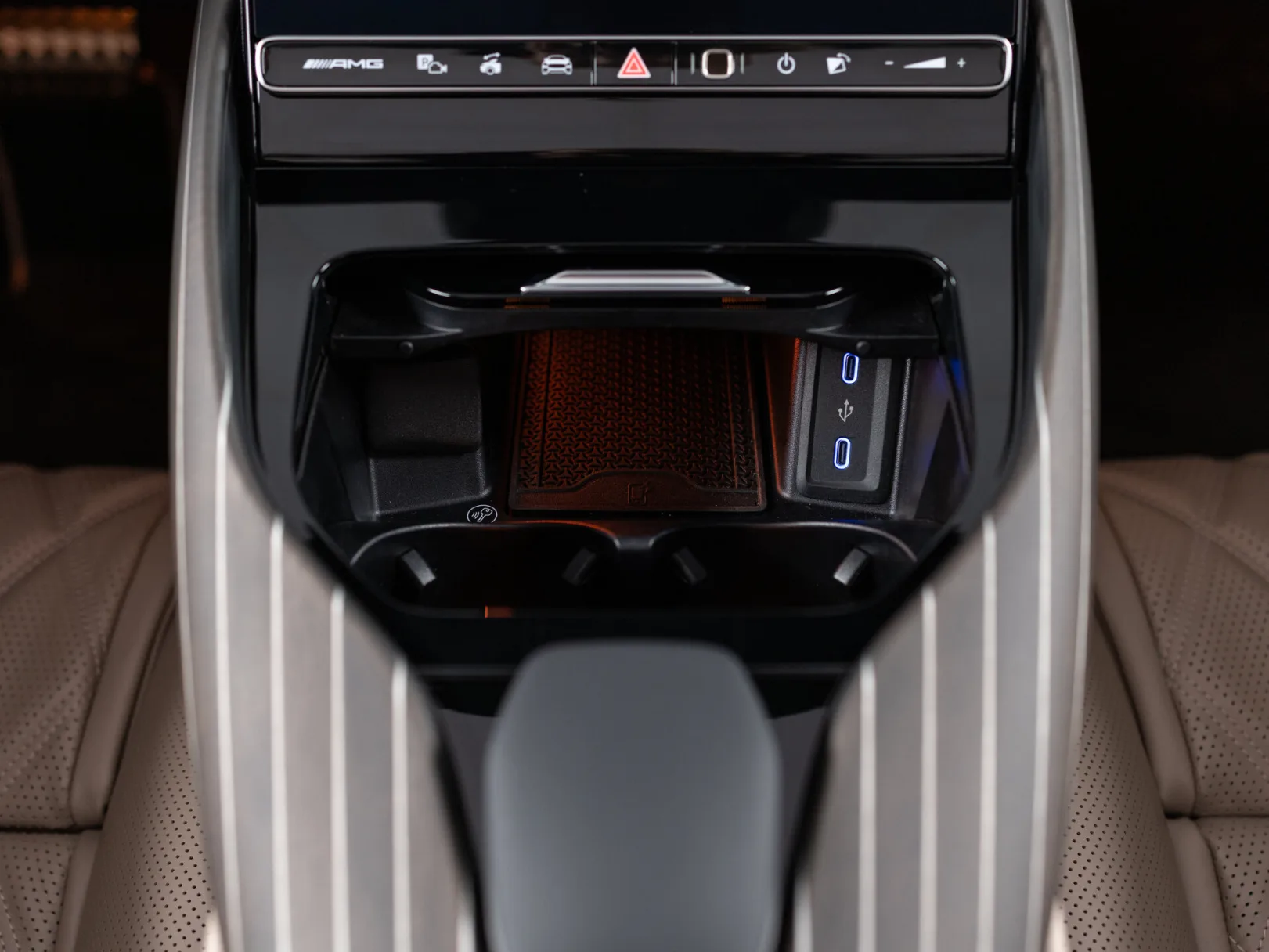 Mercedes-Benz SL-Класс AMG SL 63 S E Performance IV (R232), 2024 — экстерьер, фото 23