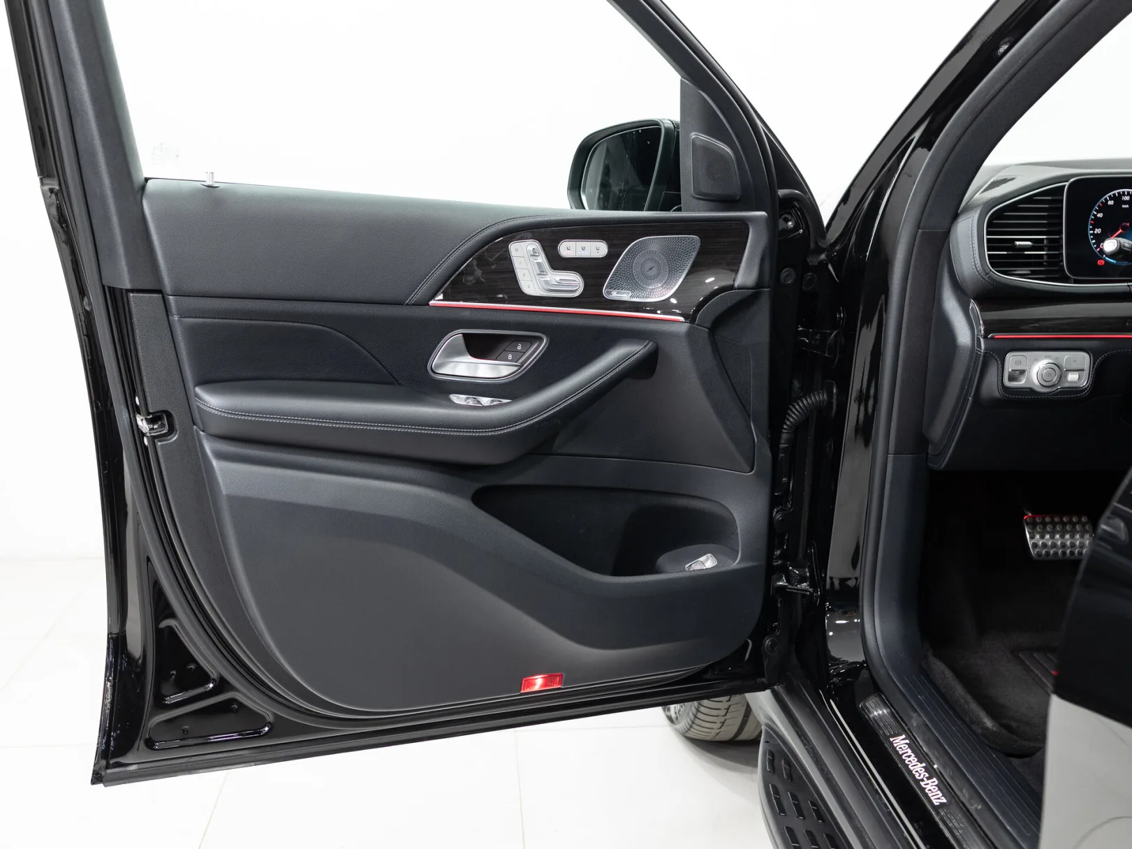 Mercedes-Benz GLS 400 d 4MATIC Luxury II (X167), 2020 — экстерьер, фото 8