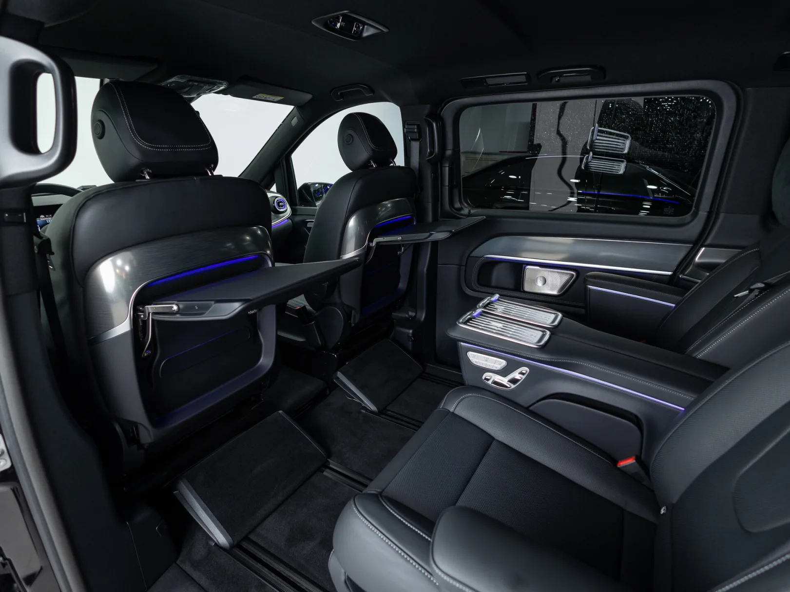 Mercedes-Benz V-Класс Exclusive III (W447) Рестайлинг 2, 2025 — экстерьер, фото 30