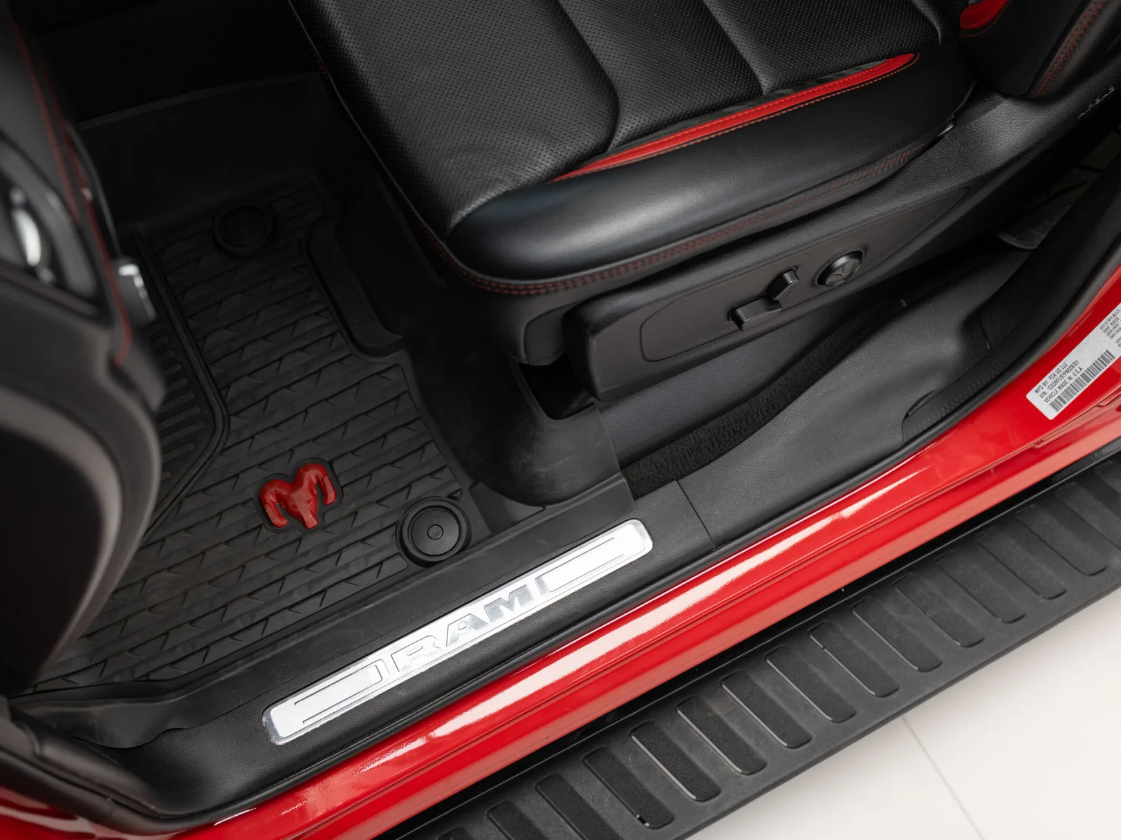 Ram 1500 TRX V, 2023 — экстерьер, фото 12