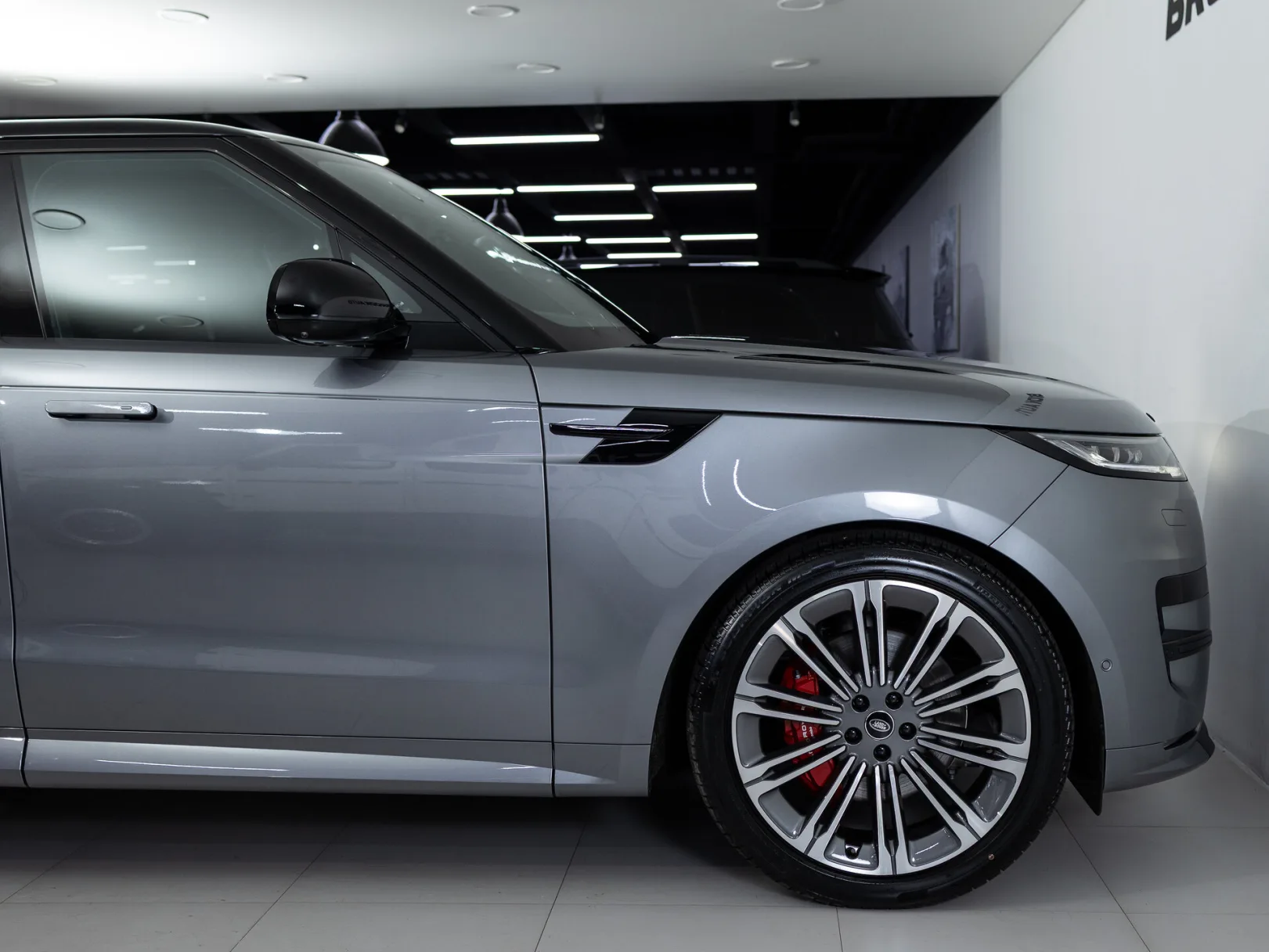 Land Rover Range Rover Sport Dynamic HSE III, 2025 — экстерьер, фото 37