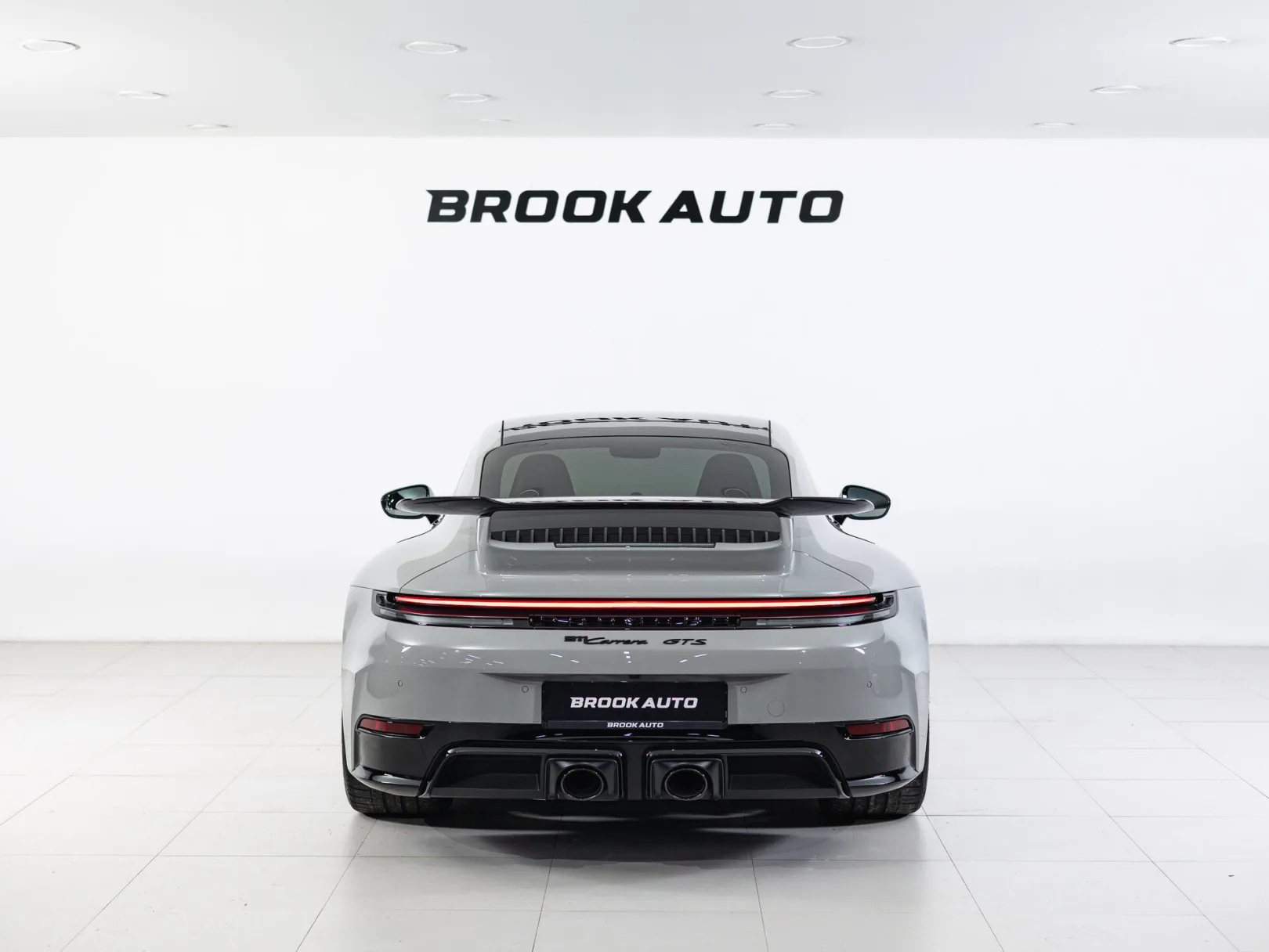 Porsche 911 Carrera 4 GTS VIII (992) Рестайлинг, 2025 — экстерьер, фото 7