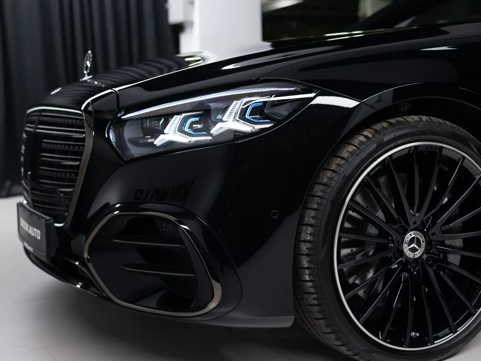 Mercedes-Benz S-Класс S 580 4MATIC VII (W223) Рестайлинг, 2026 — экстерьер, фото 37