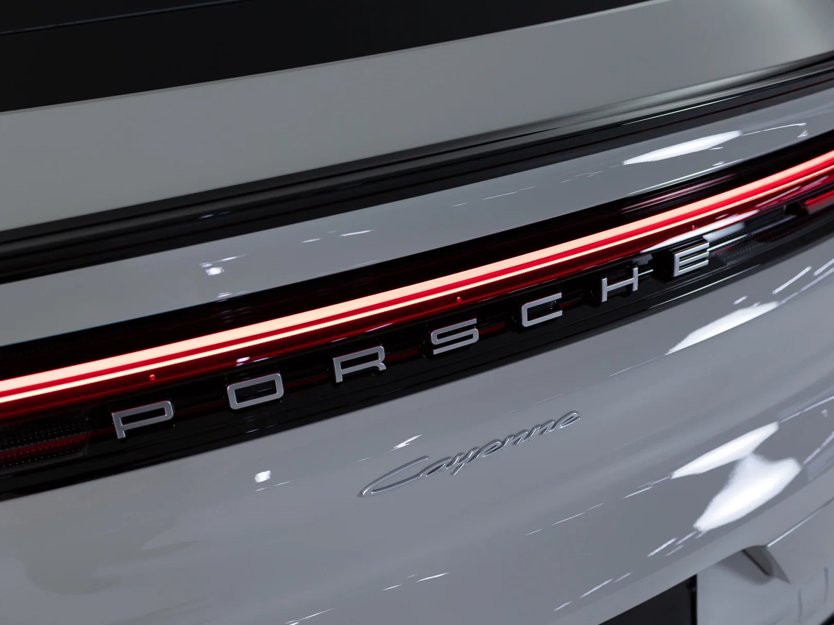 Porsche Cayenne Coupé III Рестайлинг, 2025 — экстерьер, фото 30