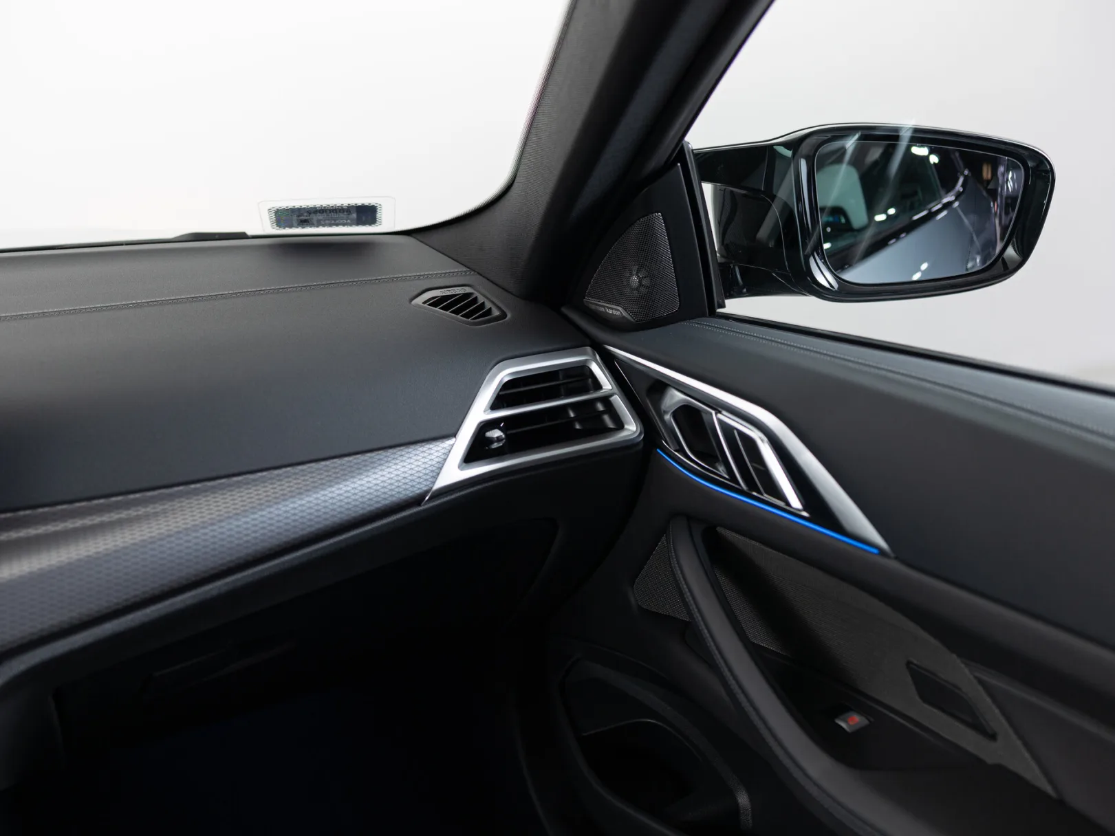 BMW M4 Competition xDrive G82/G83 Рестайлинг, 2025 — экстерьер, фото 21