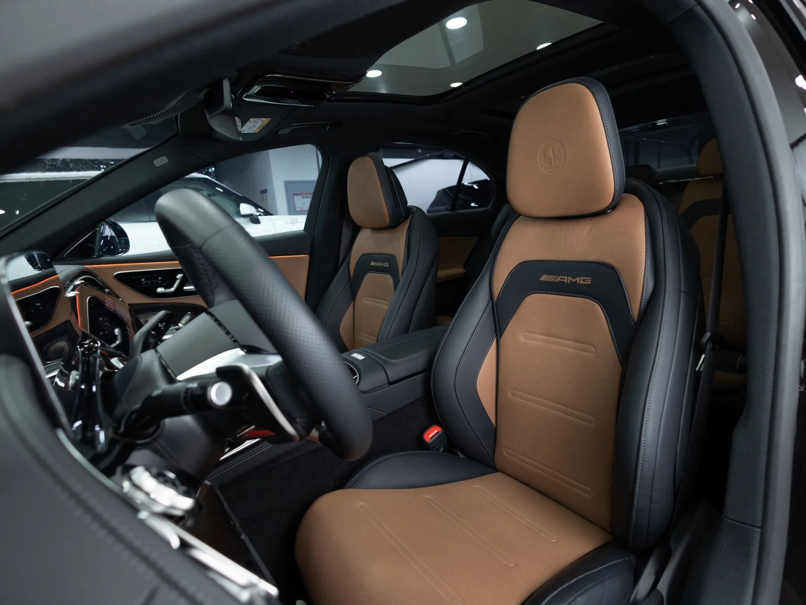 Mercedes-Benz E-Класс AMG E 53 4MATIC+ VI (W214), 2024 — экстерьер, фото 11