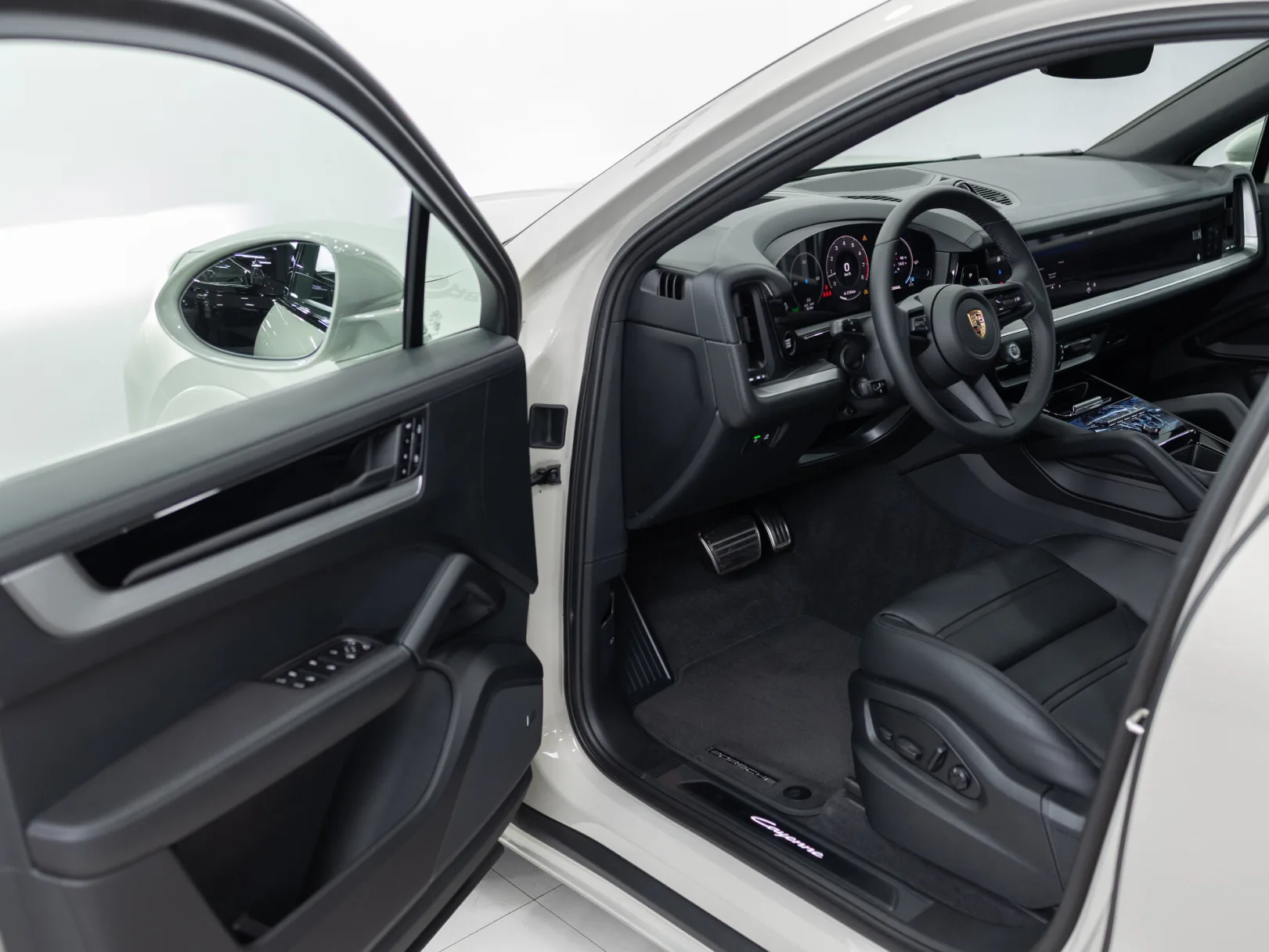 Porsche Cayenne Coupé III Рестайлинг, 2025 — экстерьер, фото 7