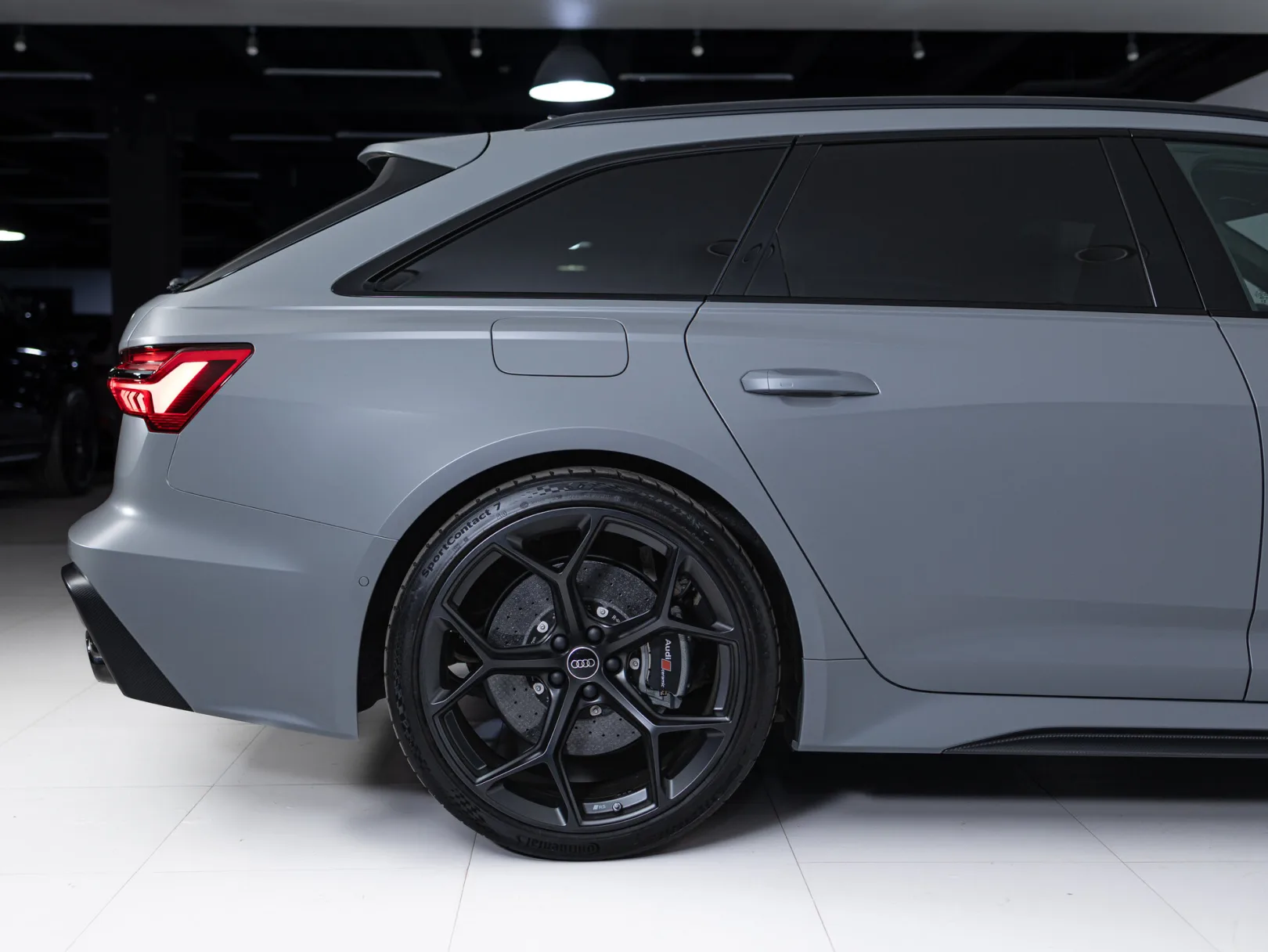 Audi RS 6 RS6 Avant performance IV (C8), 2024 — экстерьер, фото 40