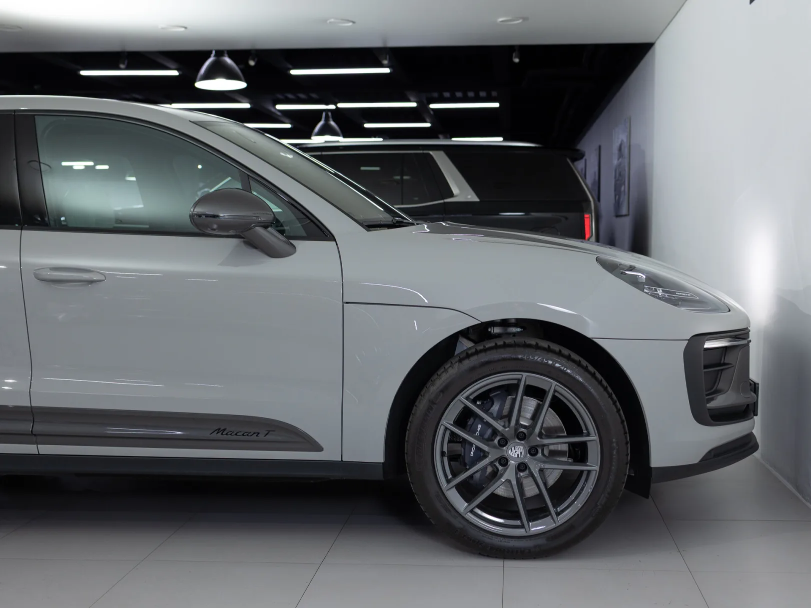 Porsche Macan T I Рестайлинг 2, 2025 — экстерьер, фото 32