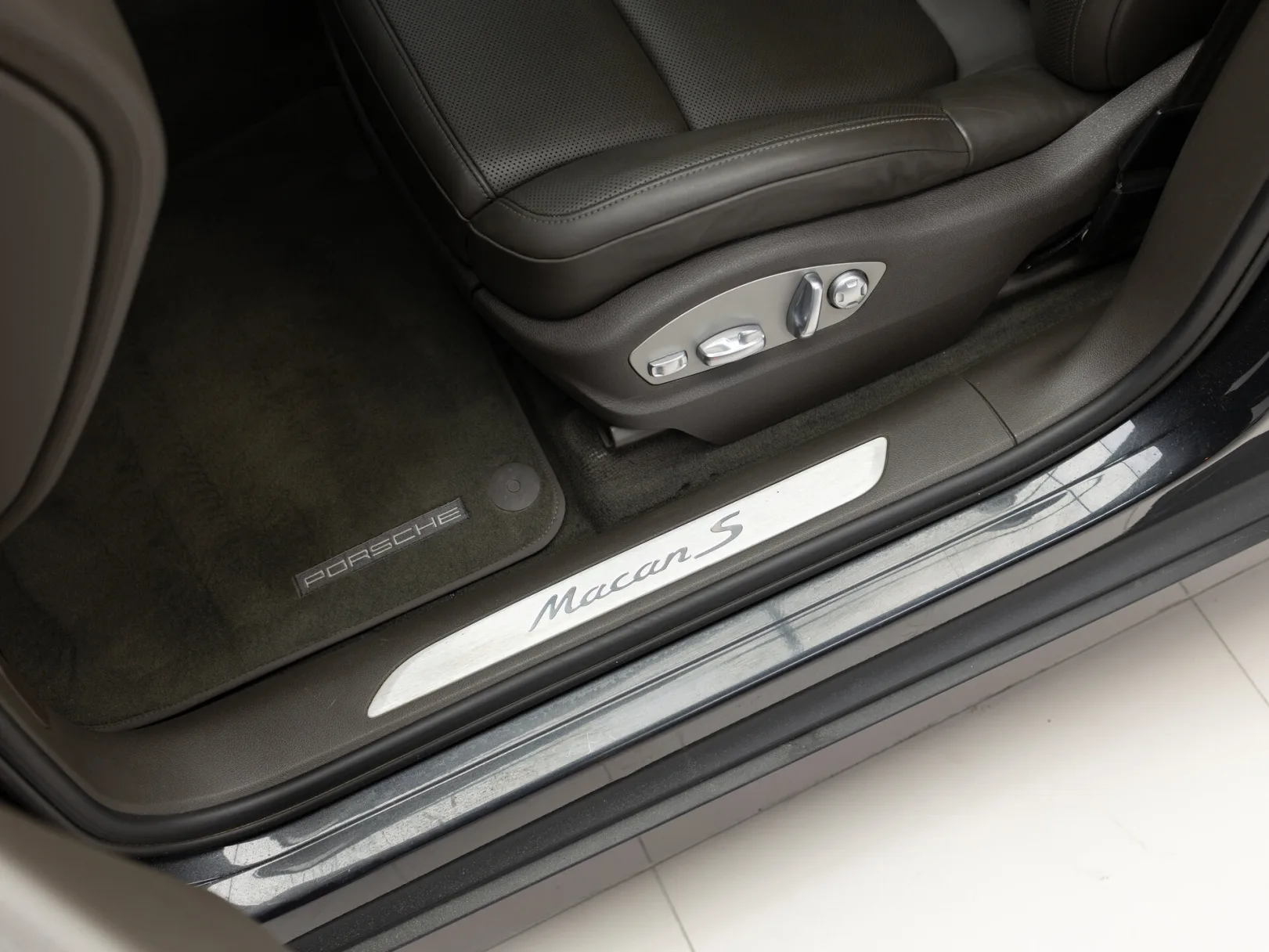 Porsche Macan S I Рестайлинг, 2019 — экстерьер, фото 12