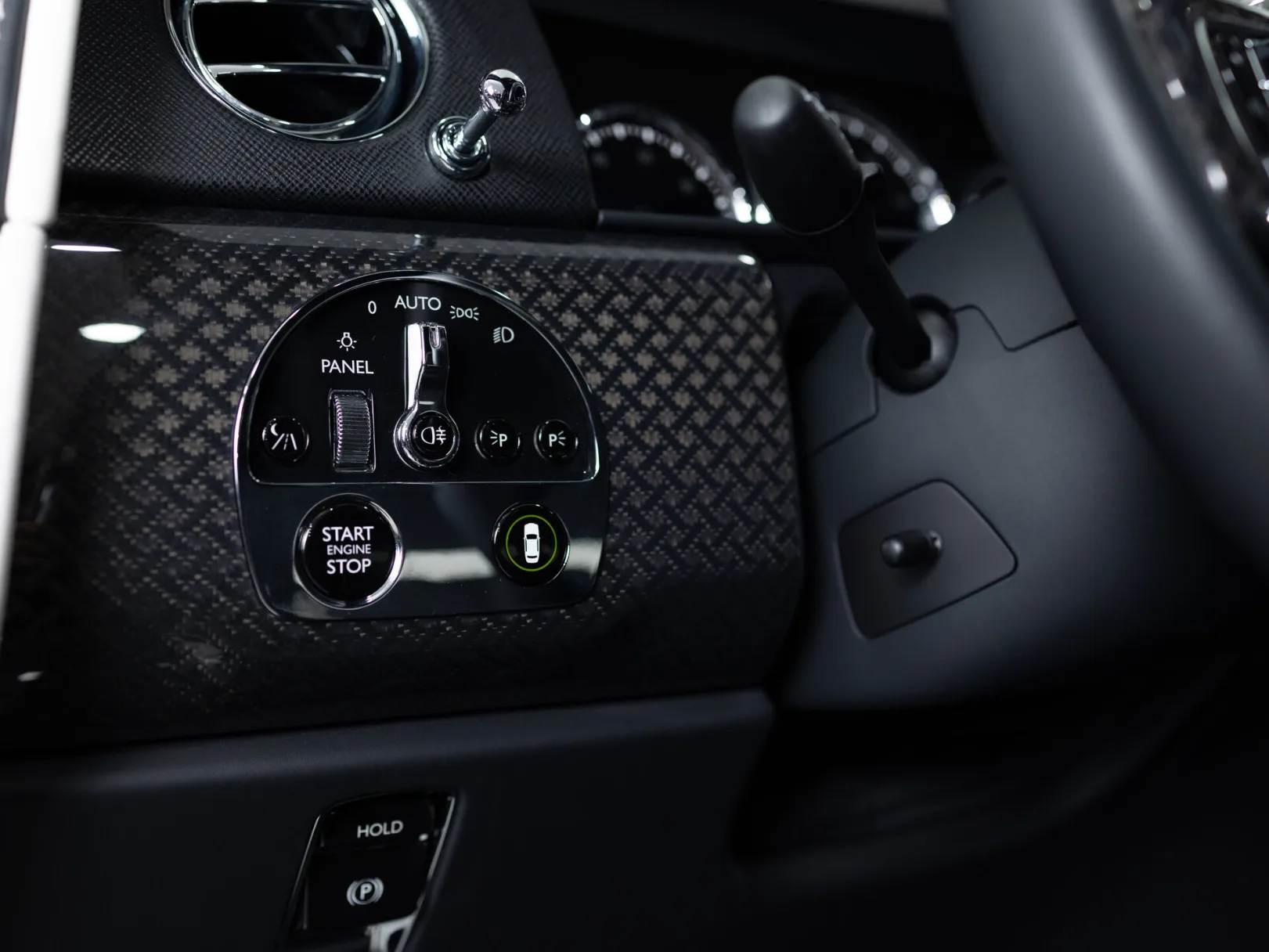 Rolls-Royce Cullinan I (Series I), 2021 — экстерьер, фото 13