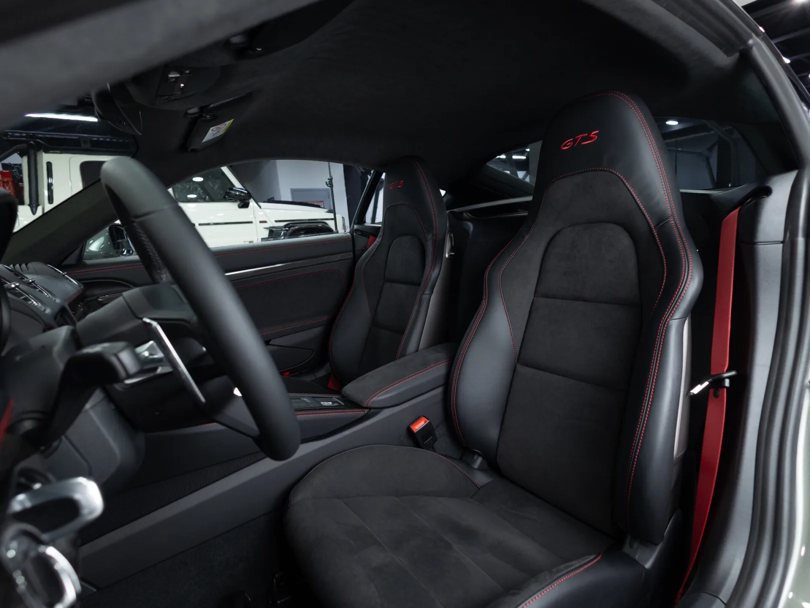 Porsche Cayman 718 Cayman GTS 4.0 III 718 (982), 2025 — экстерьер, фото 12