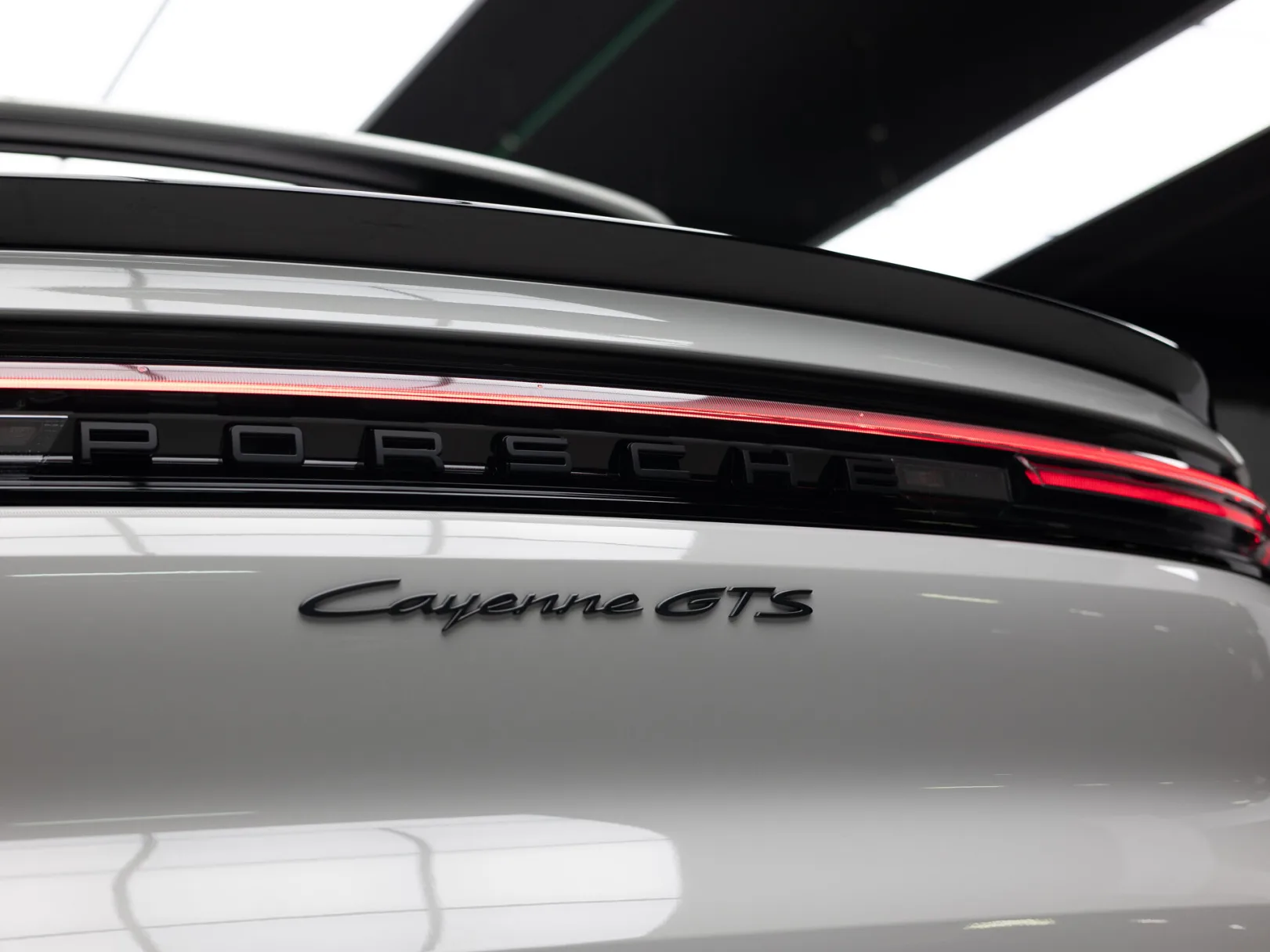 Porsche Cayenne GTS Coupé III Рестайлинг, 2026 — экстерьер, фото 36
