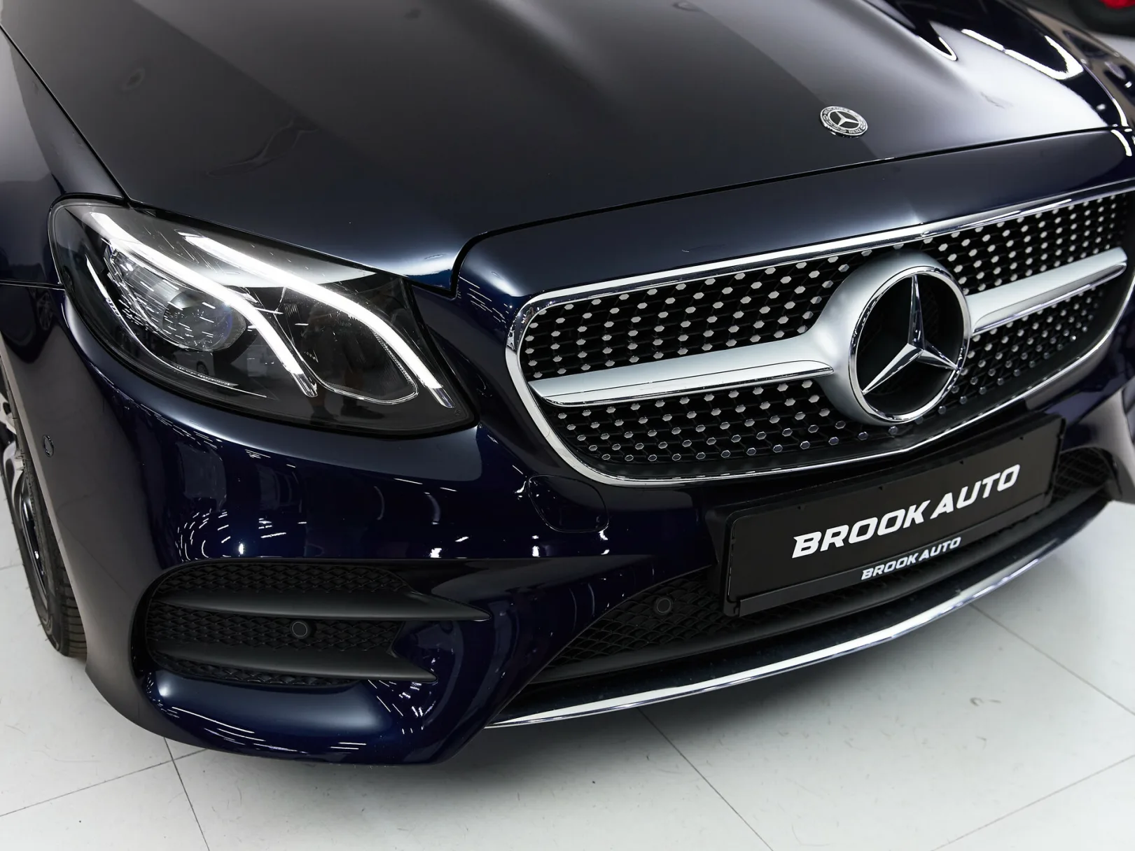 Mercedes-Benz E-Класс E 200 4MATIC Sport V (W213, S213, C238), 2019 — экстерьер, фото 30