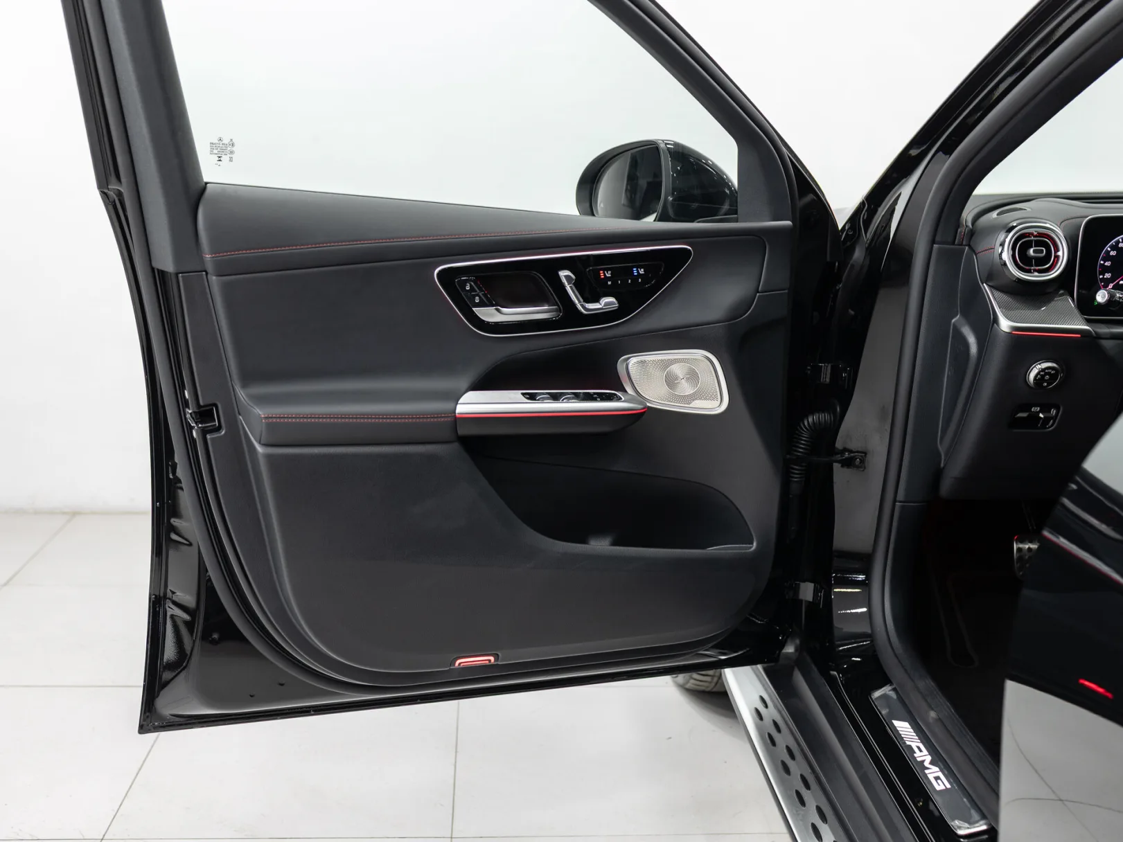 Mercedes-Benz GLC AMG GLC 43 4MATIC II (X254), 2024 — экстерьер, фото 8