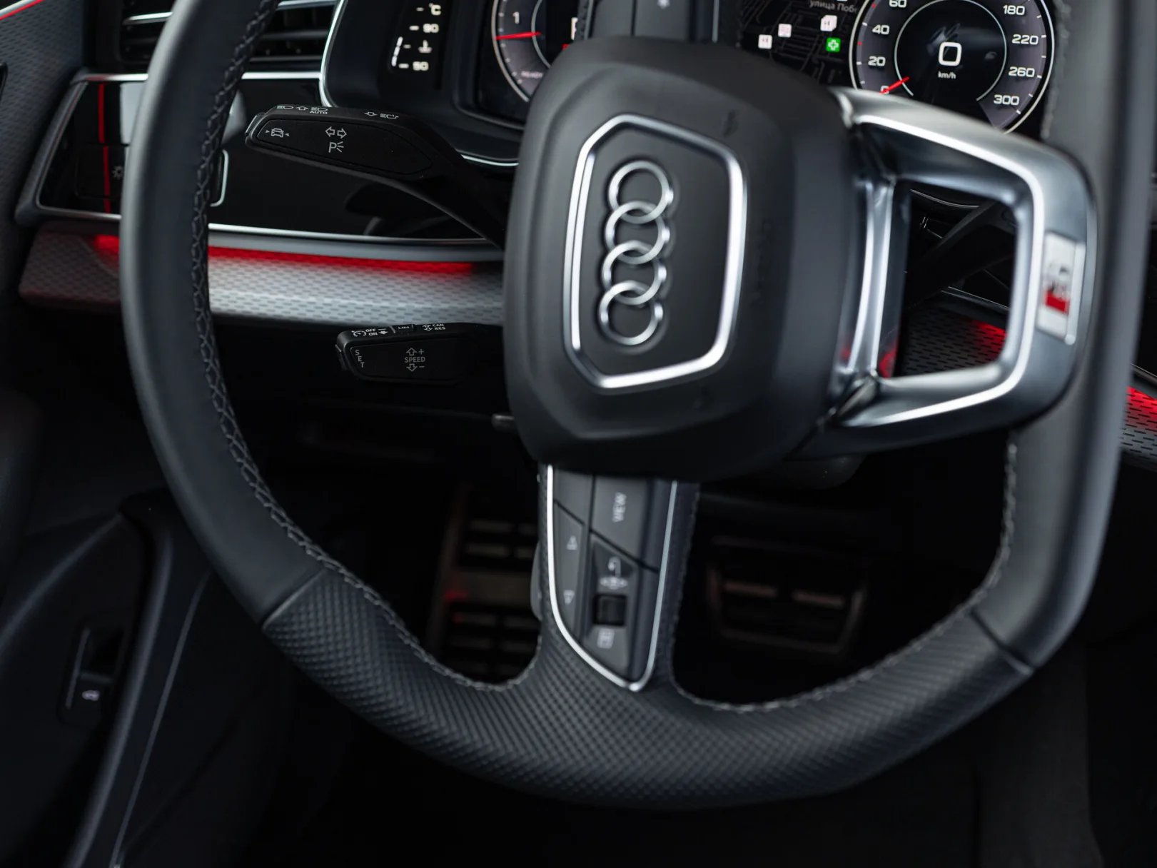 Audi Q8 50 TDI I (4M) Рестайлинг, 2025 — экстерьер, фото 16