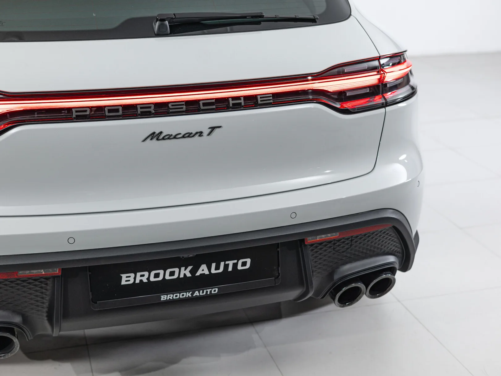 Porsche Macan T I Рестайлинг 2, 2026 — экстерьер, фото 28