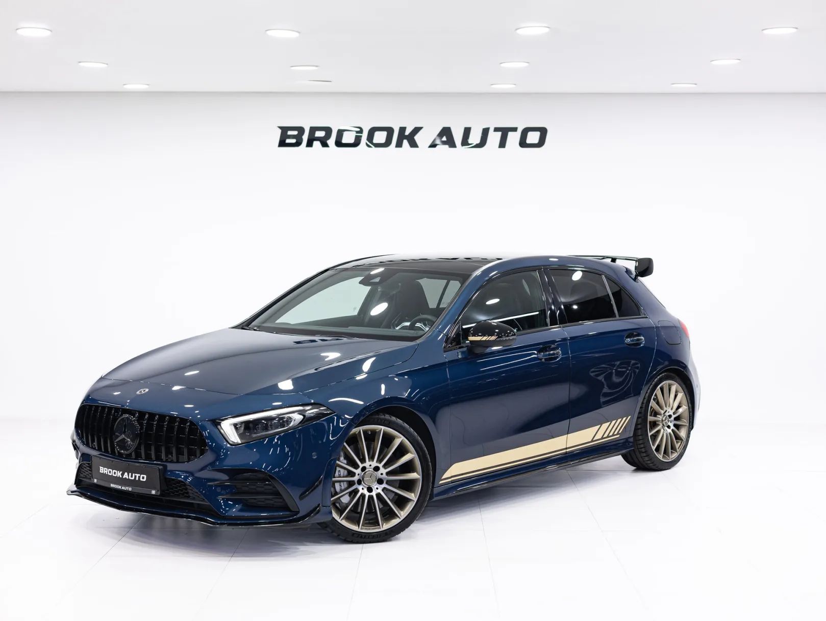 Mercedes-Benz A-Класс AMG A 35 4MATIC Особая Серия II (W177), 2019 — экстерьер, фото 1