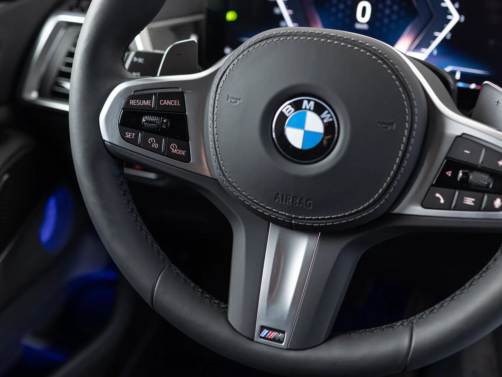 BMW X7 xDrive40d M Sport Pro I (G07) Рестайлинг, 2025 — экстерьер, фото 15