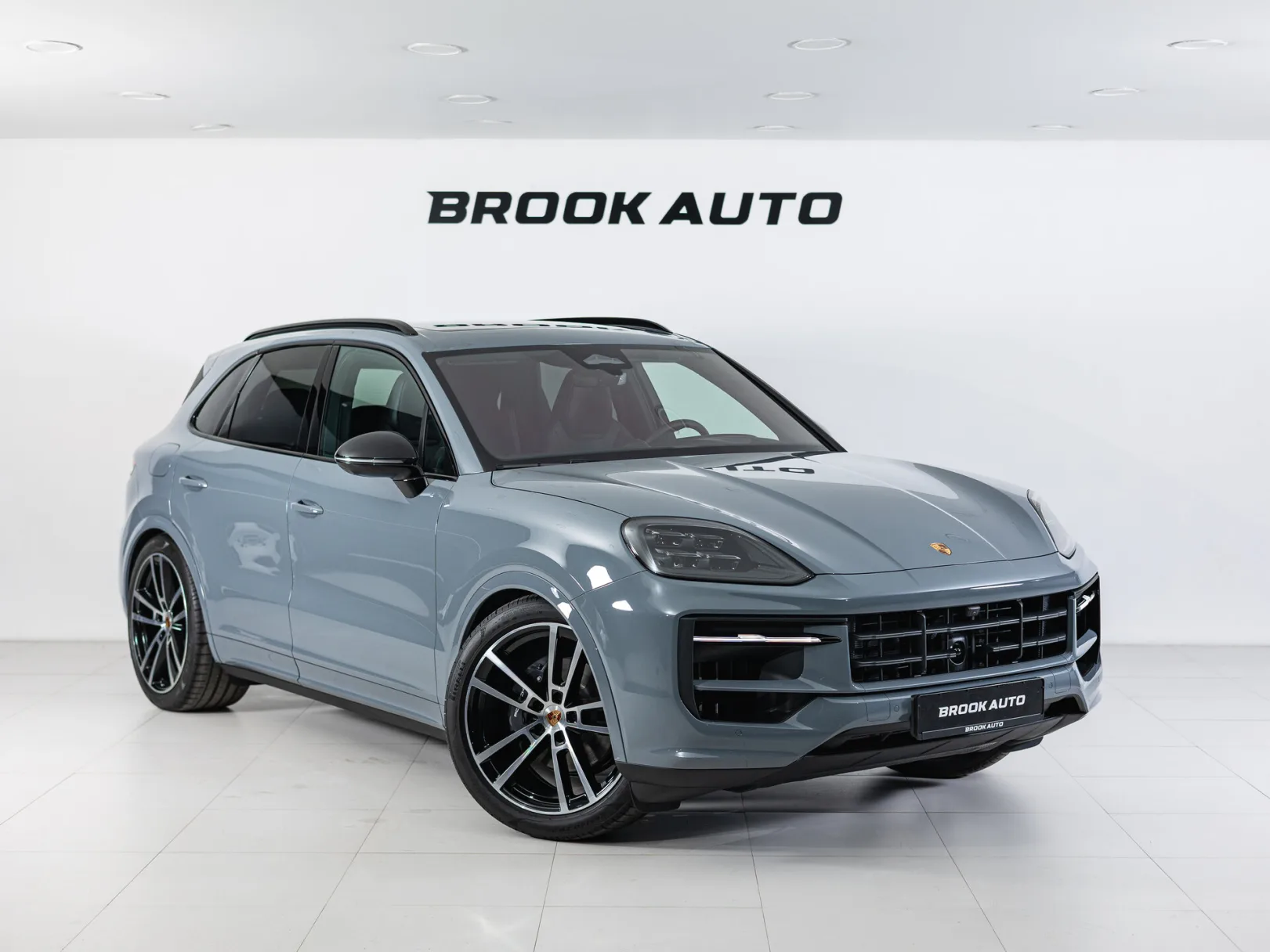 Porsche Cayenne Базовая III Рестайлинг, 2026 — экстерьер, фото 3