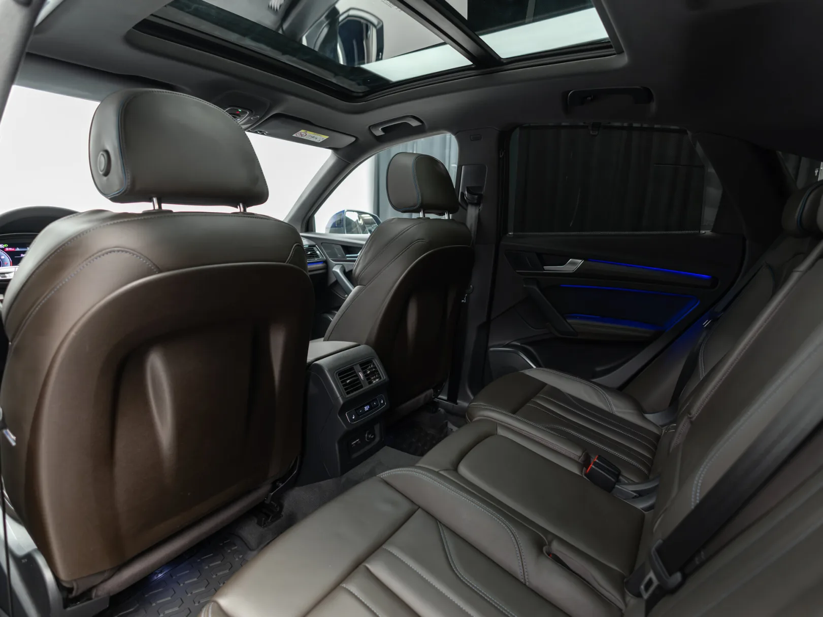 Audi Q5 Sportback Design 45 TFSI quattro I (FY), 2022 — экстерьер, фото 24