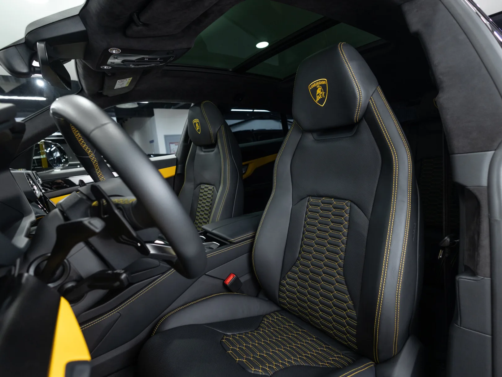 Lamborghini Urus Individual I, 2021 — экстерьер, фото 12