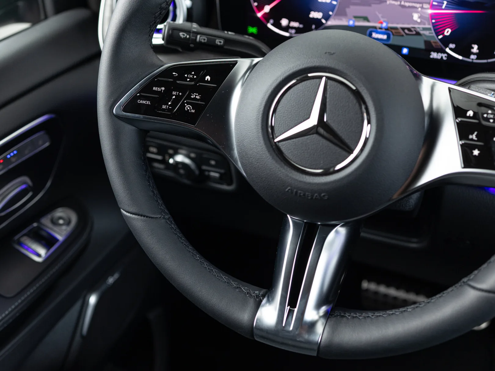 Mercedes-Benz V-Класс Avantgarde III (W447) Рестайлинг 2, 2025 — экстерьер, фото 14