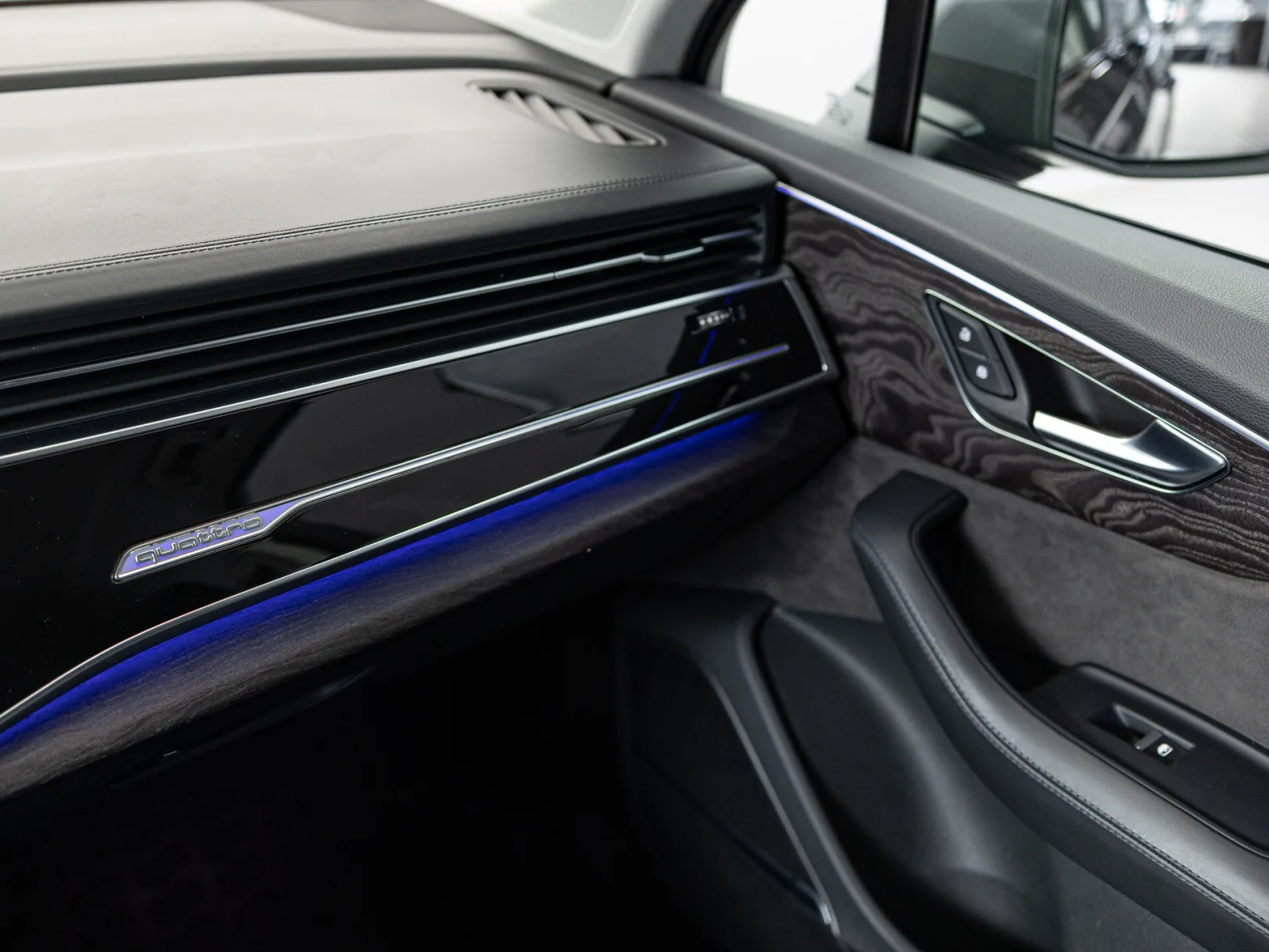 Audi Q7 II (4M) Рестайлинг, 2020 — экстерьер, фото 25