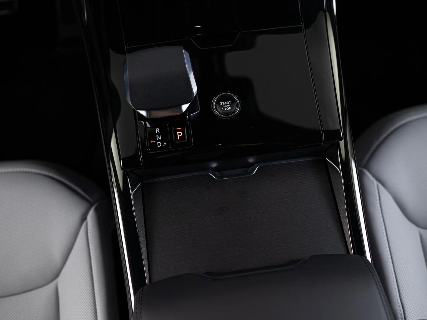 Land Rover Range Rover Sport Autobiography III, 2026 — экстерьер, фото 20