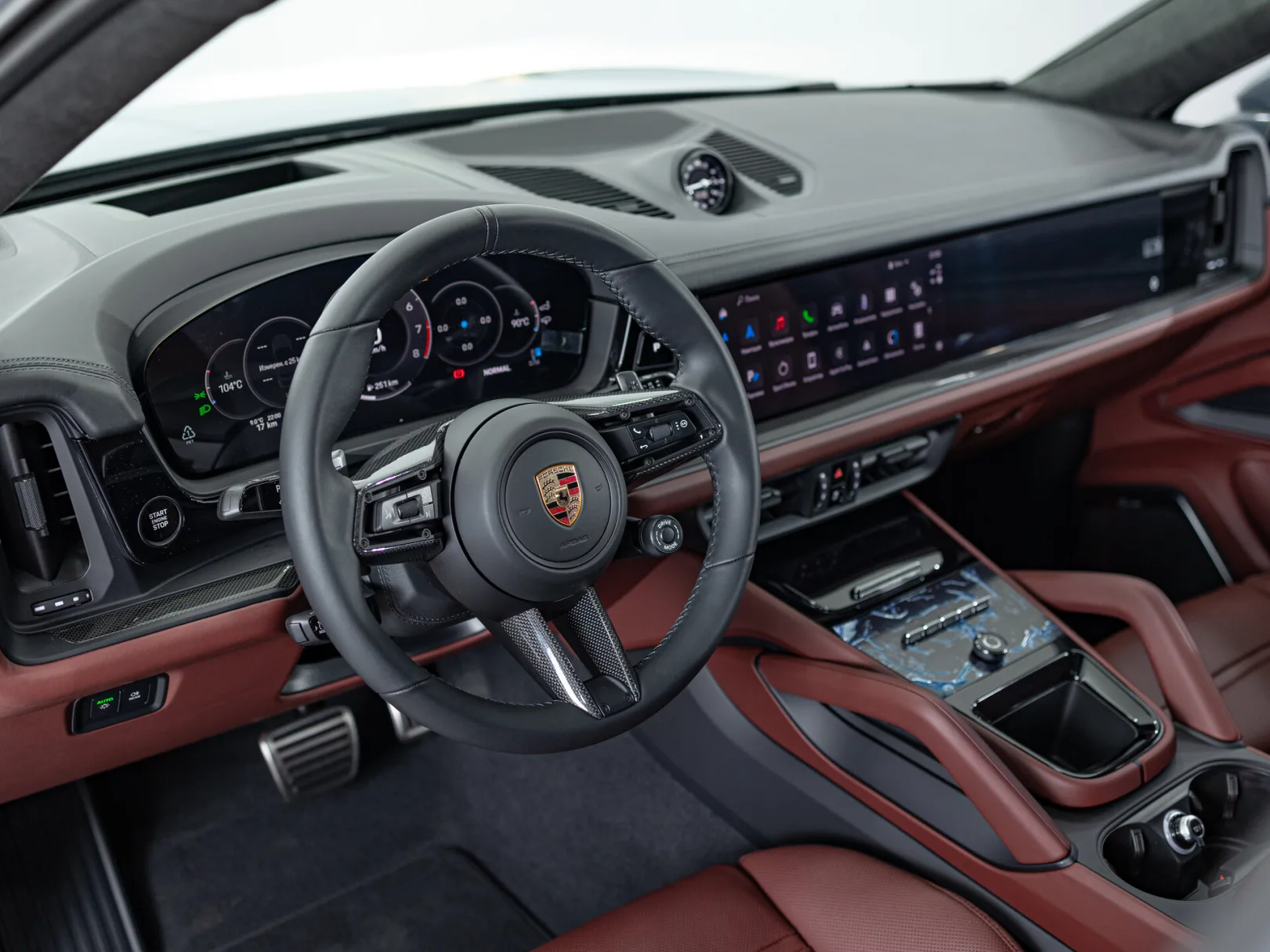 Porsche Cayenne GTS Coupé III Рестайлинг, 2024 — экстерьер, фото 9