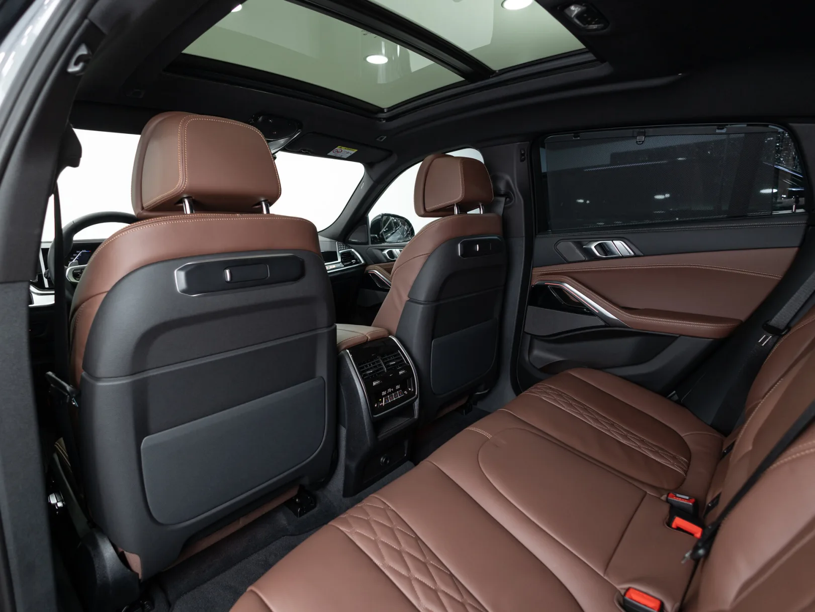 BMW X6 xDrive40i III (G06) Рестайлинг, 2025 — экстерьер, фото 24