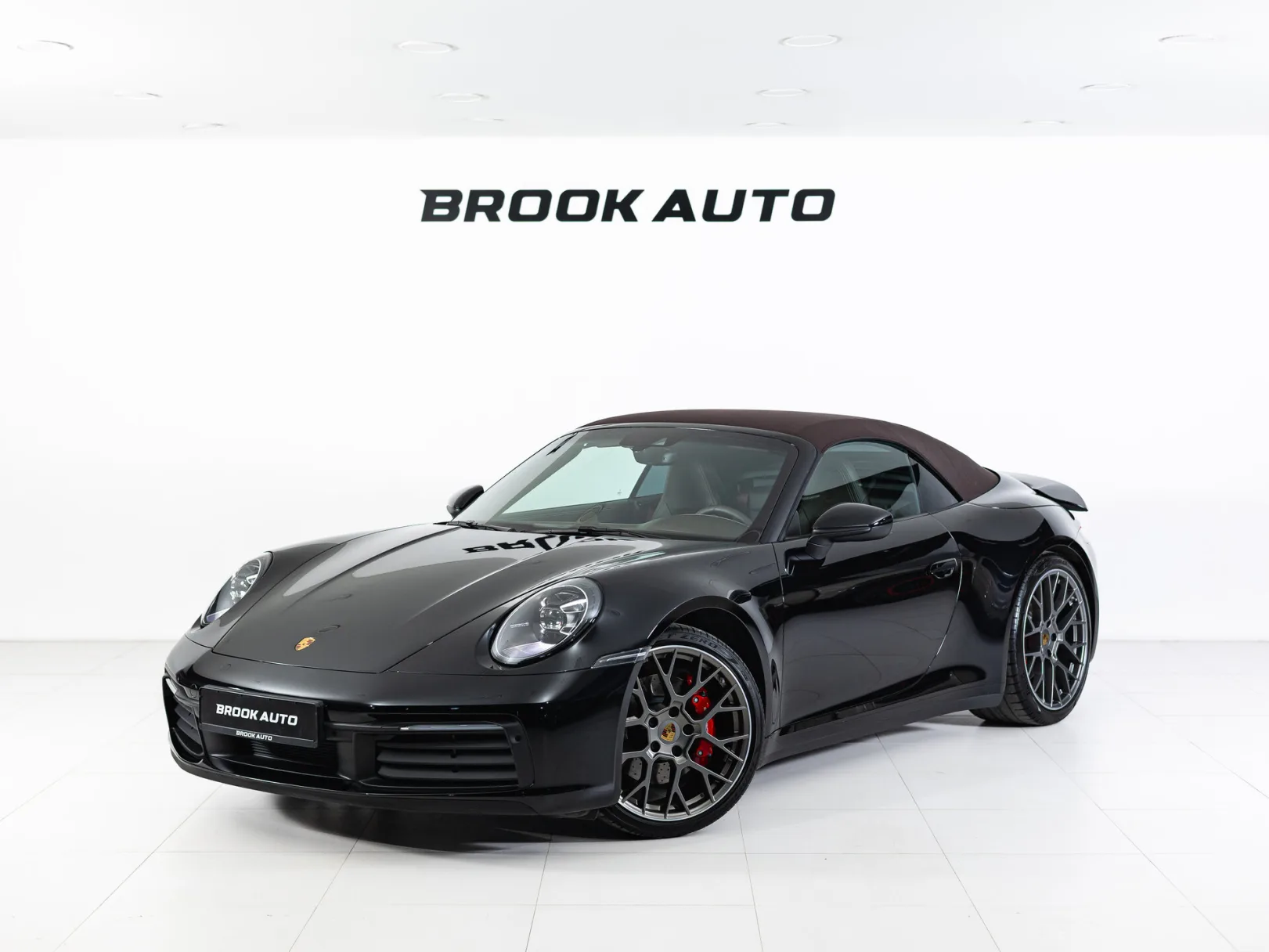 Porsche 911 Carrera 4S VIII (992), 2020 — экстерьер, фото 2