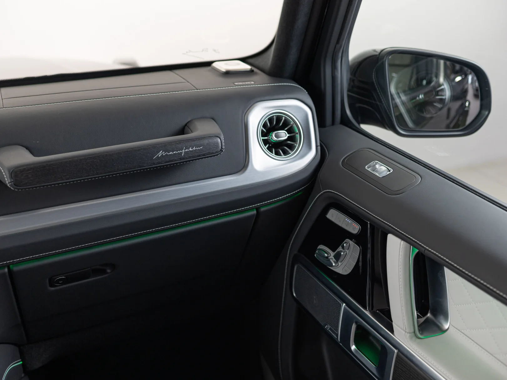 Mercedes-Benz G-Класс G 450 d AMG Line III (W465) Рестайлинг, 2025 — экстерьер, фото 20