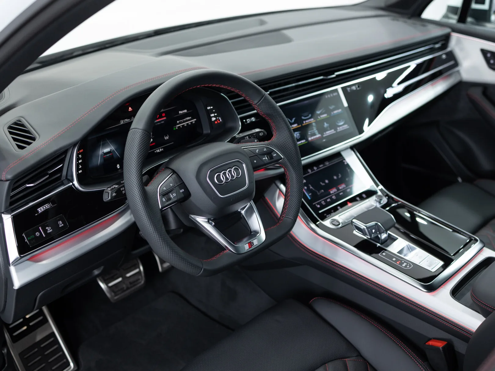 Audi Q7 55 TFSI quattro tiptronic II (4M) Рестайлинг 2, 2024 — экстерьер, фото 10