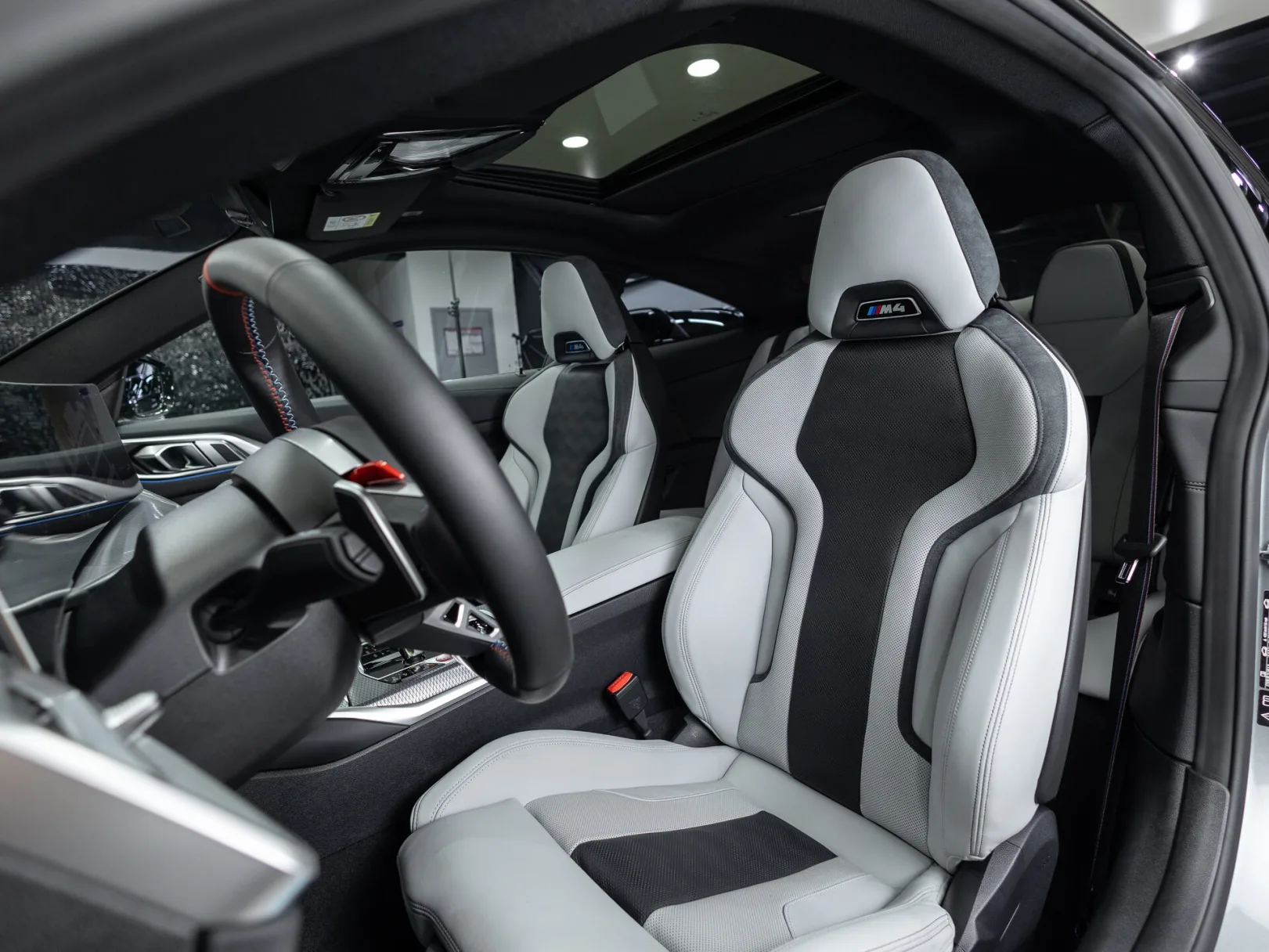 BMW M4 Competition xDrive G82/G83 Рестайлинг, 2025 — экстерьер, фото 12